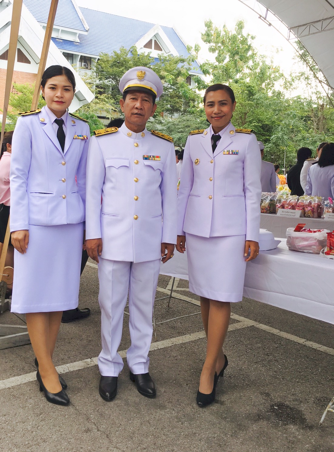 ราชบุรี”ร่วมกิจกรรมน้อมรำลึกเนื่องในวันคล้ายวันสวรรคตพระบาทสมเด็จพระจุลจอมเกล้าเจ้าอยู่หัว”