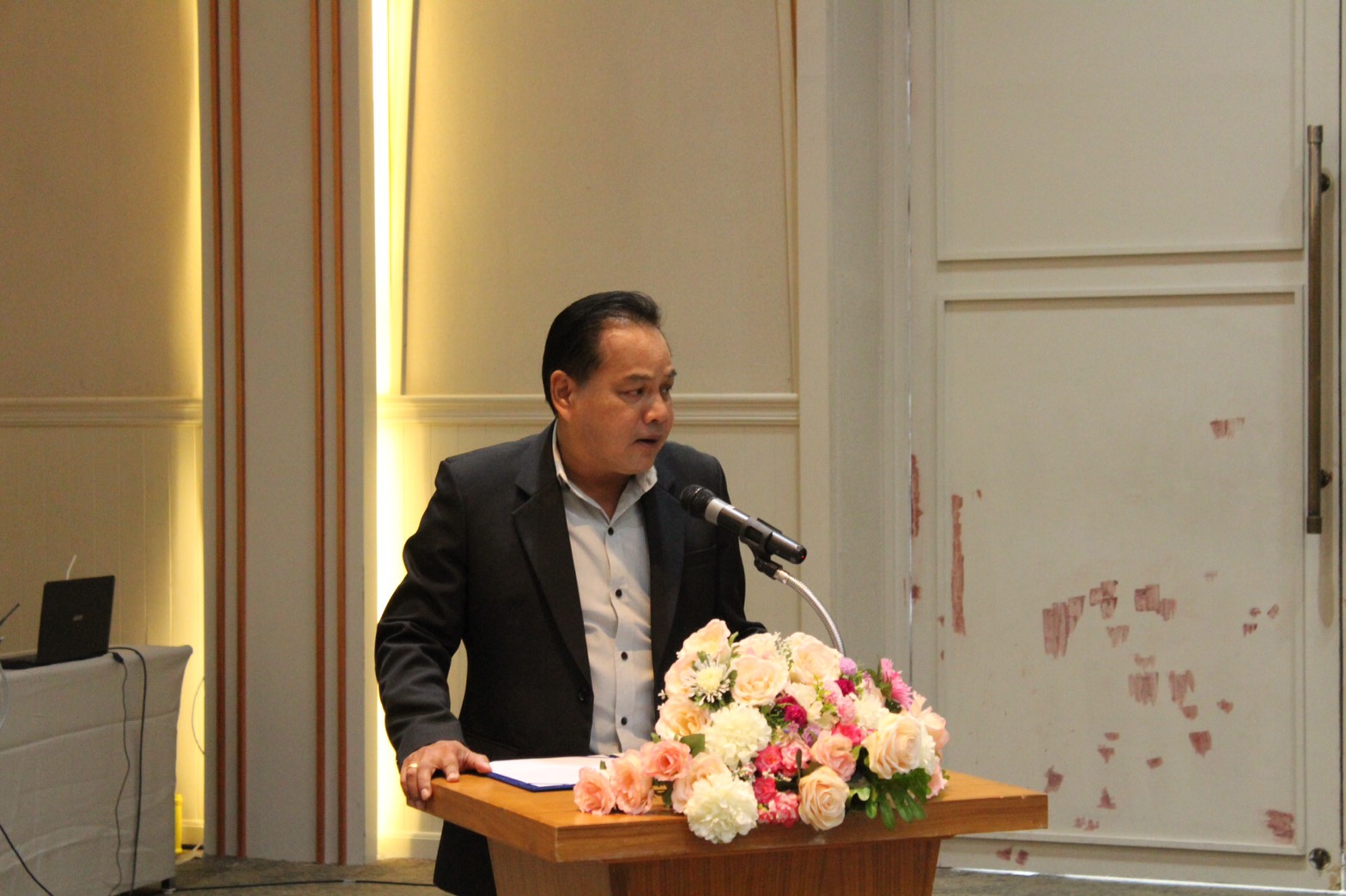 ราชบุรี “ประชุมโครงการเสริมสร้างความเข้มแข็ง การบริหารจัดการกองทุนหมู่บ้านและชุมชนเมือง จังหวัดราชบุรี”