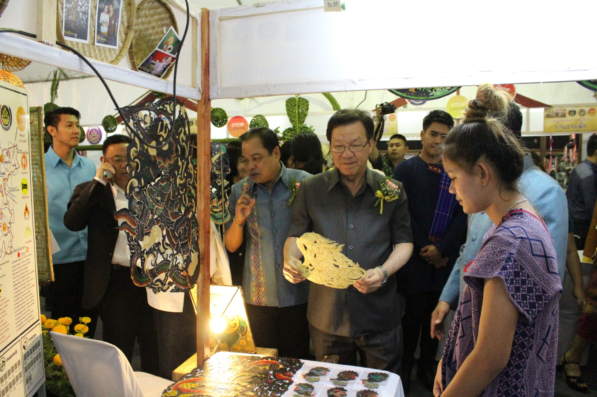 ราชบุรี”จัดแสดงจำหน่ายสินค้าและบริการท่องเที่ยว ชุมชนชนท่องเที่ยว OTOP นวัตวิถี จังหวัดราชบุรี”