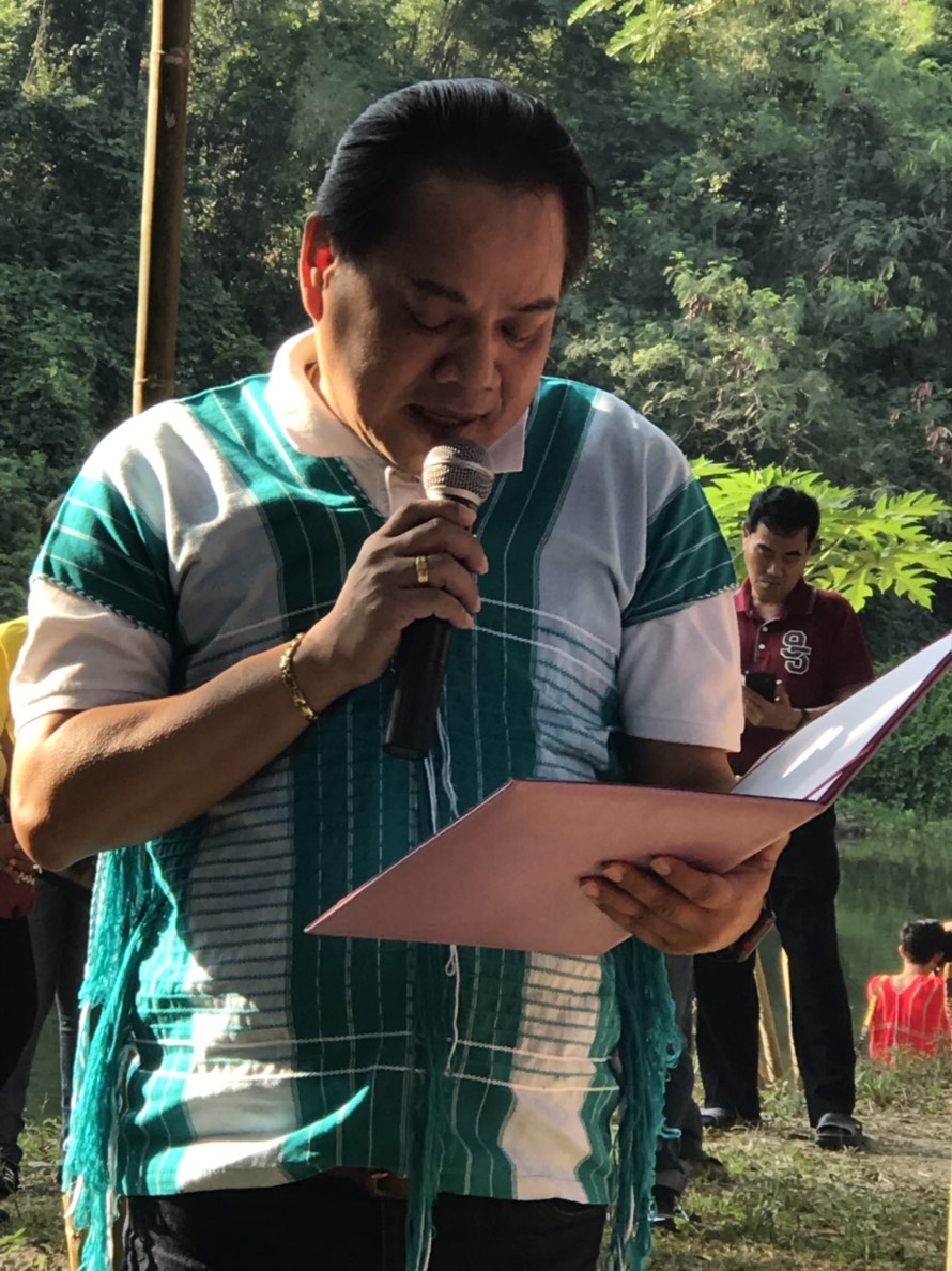 ราชบุรี   “เปิดตลาดโอ๊ะป่อย”