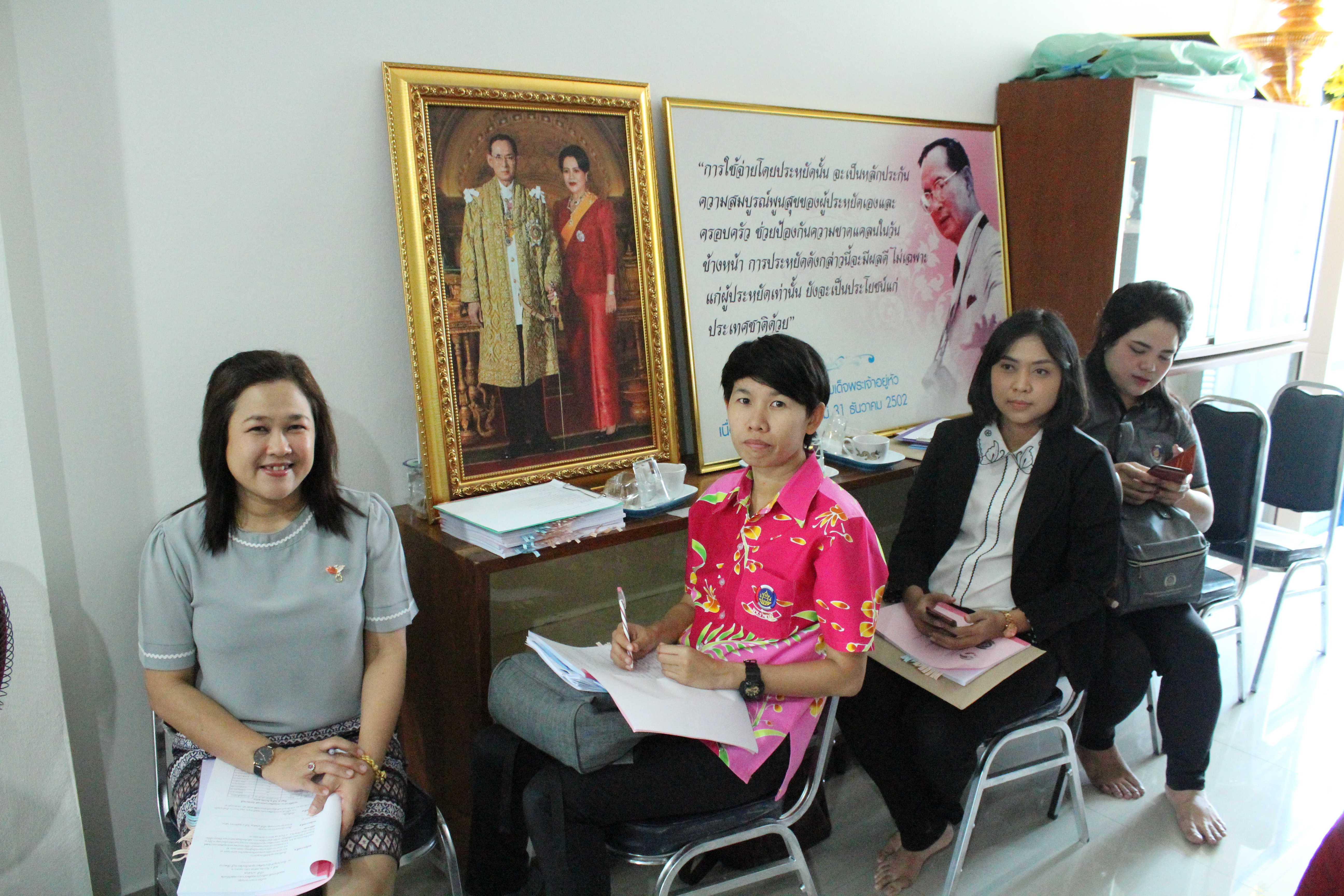 ราชบุรี”ประชุมคณะทำงานขับเคลื่อนกองทุนพัฒนาบทบาทสตรีจังหวัด”