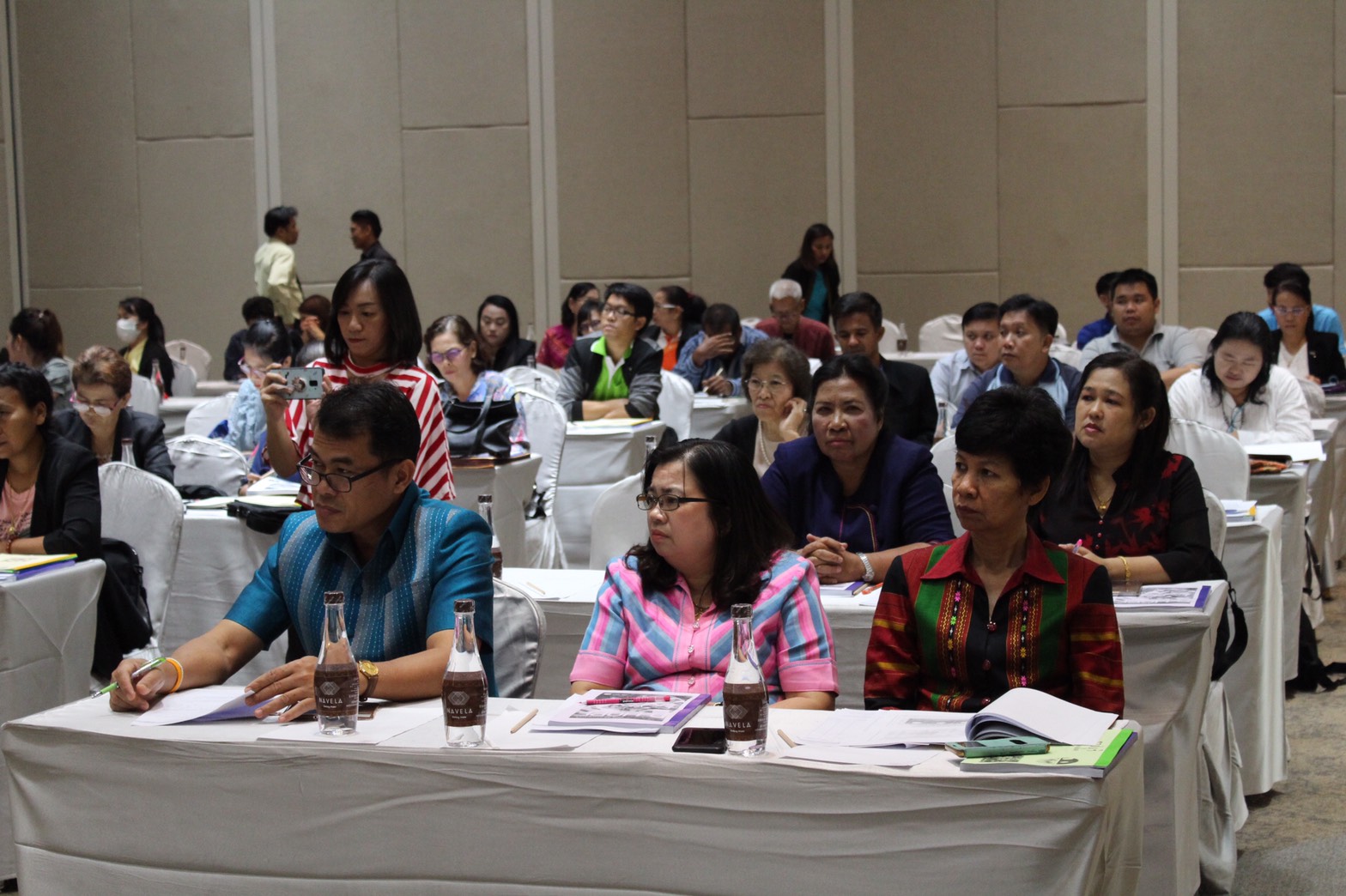 ราชบุรี “ขับเคลื่อนการดำเนินงานเพื่อส่งเสริมผู้ประกอบการชุมชนตามแนวทาง D-HOPE”