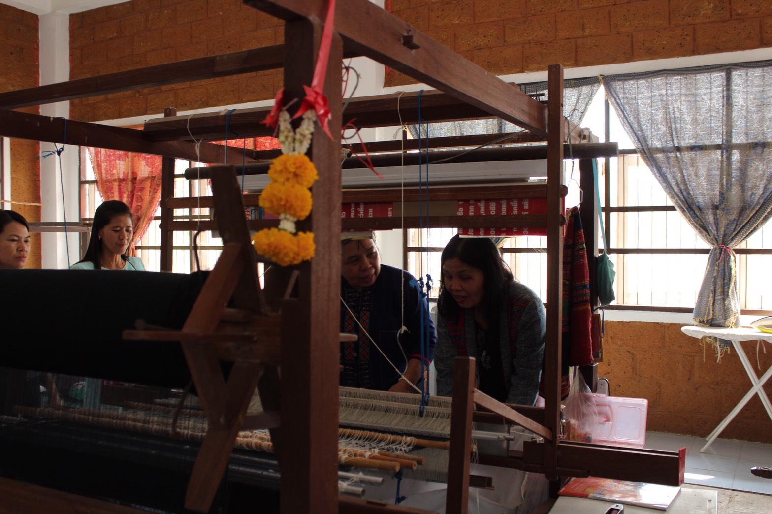 ผู้ตรวจราชการกรมการพัฒนาชุมชน ติดตามการขับเคลื่อนโครงการชุมชนท่องเที่ยว OTOP นวัตวิถี