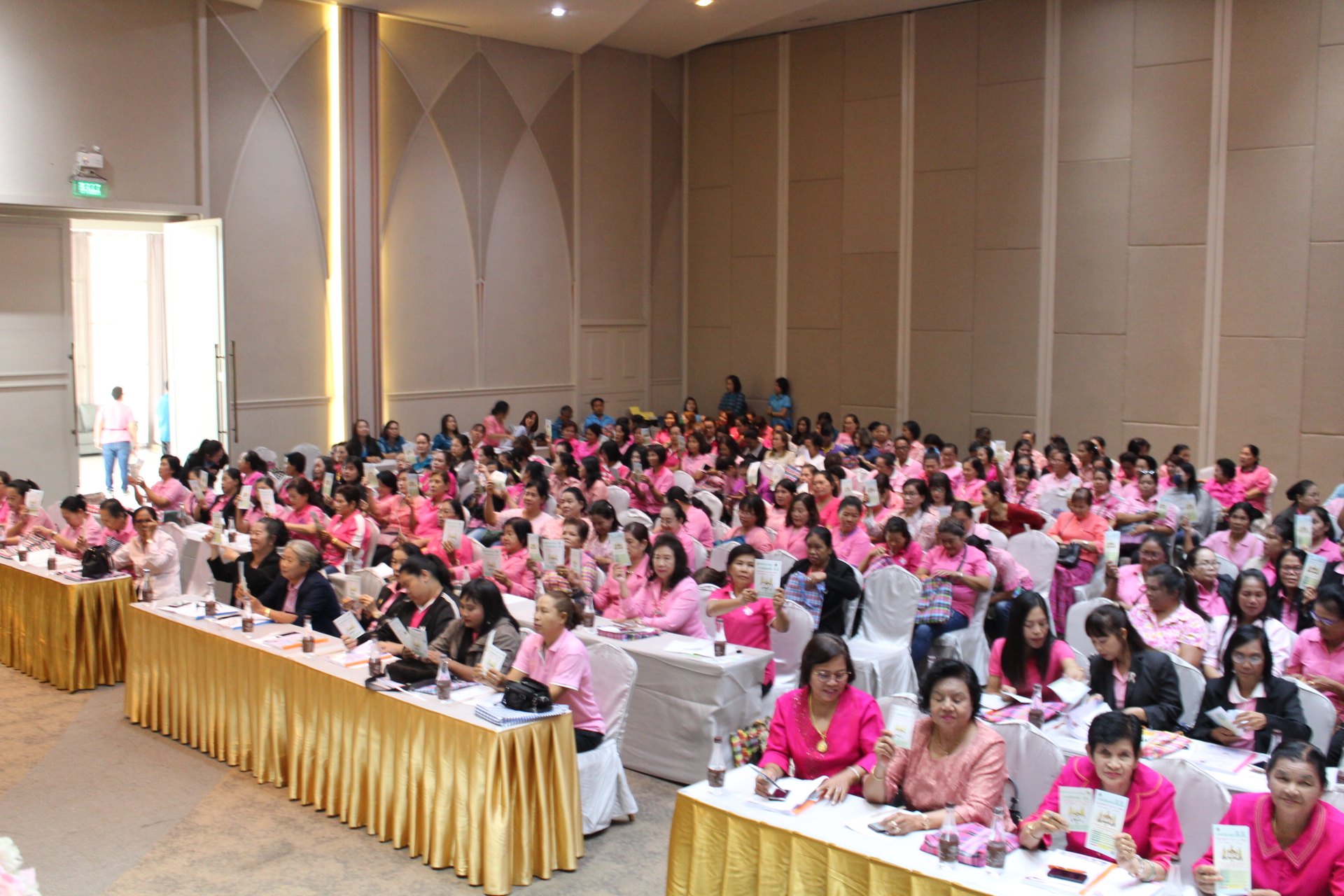 ราชบุรีจัดงานวันสตรีสากลภายใต้แนวคิด “สตรียุคใหม่จังหวัดราชบุรีใส่ใจการเลือกตั้งปี 2562”