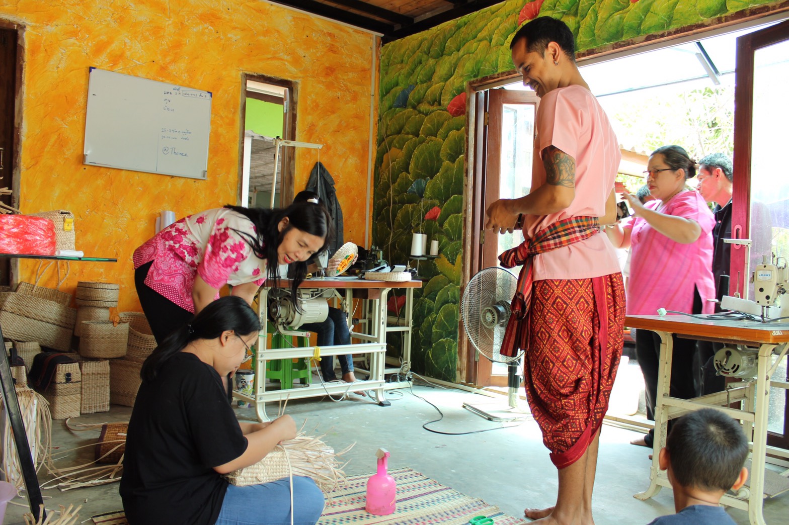 ผู้ตรวจราชการกรมการพัฒนาชุมชน ติดตามการขับเคลื่อนโครงการตามแนวทาง D-HOPE