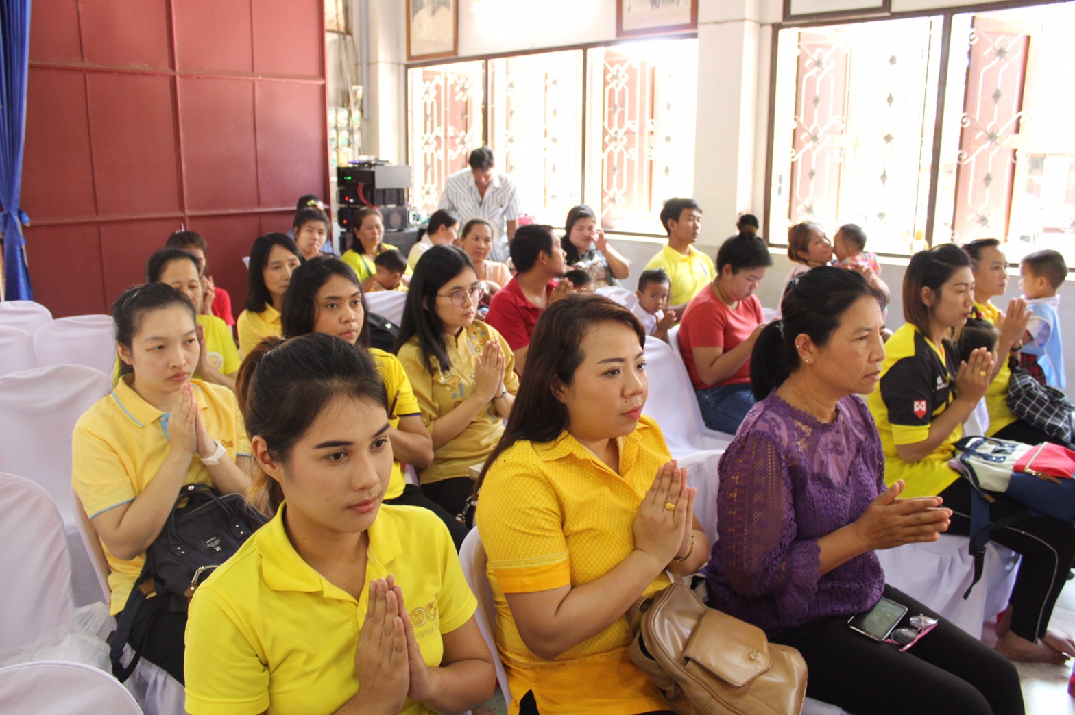 ราชบุรี”ทอดผ้าป่าสมทบกองทุนพัฒนาเด็กชนบทในพระราชูปถัมภ์ สมเด็จพระเทพรัตนราชสุดาฯ สยามบรมราชกุมารี”