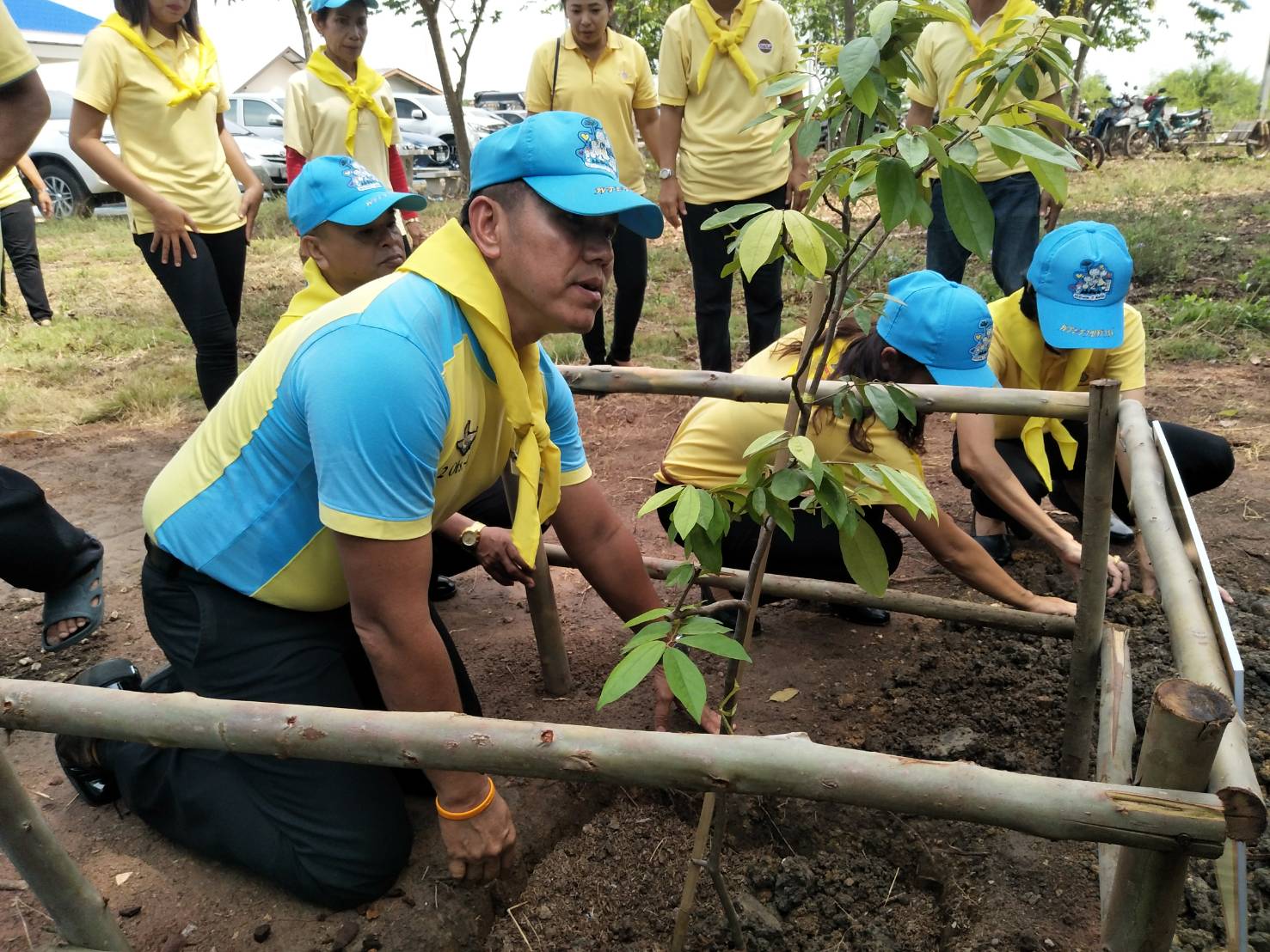 จังหวัดราชบุรีเปิดโครงการพัฒนาหมู่บ้านเศรษฐกิจพอเพียงเฉลิมพระเกียรติเนื่องในพระราชพิธีบรมราชาภิเษกพร้อมกันทั่วทั้งจังหวัด