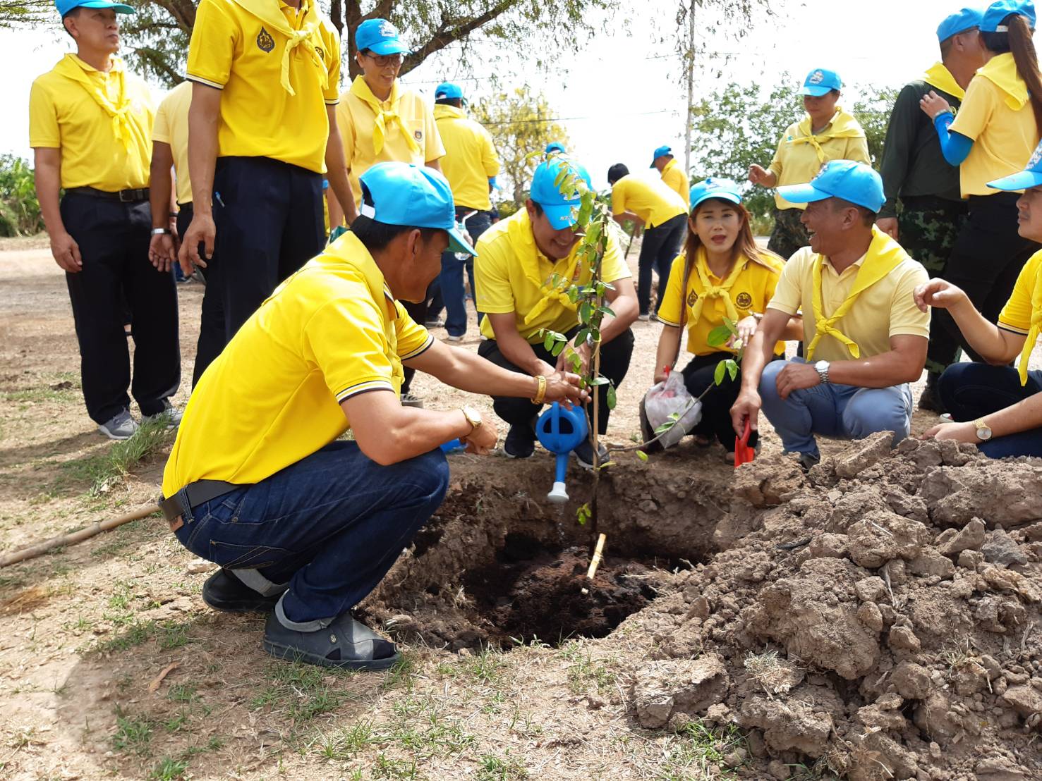 จังหวัดราชบุรีเปิดโครงการพัฒนาหมู่บ้านเศรษฐกิจพอเพียงเฉลิมพระเกียรติเนื่องในพระราชพิธีบรมราชาภิเษกพร้อมกันทั่วทั้งจังหวัด