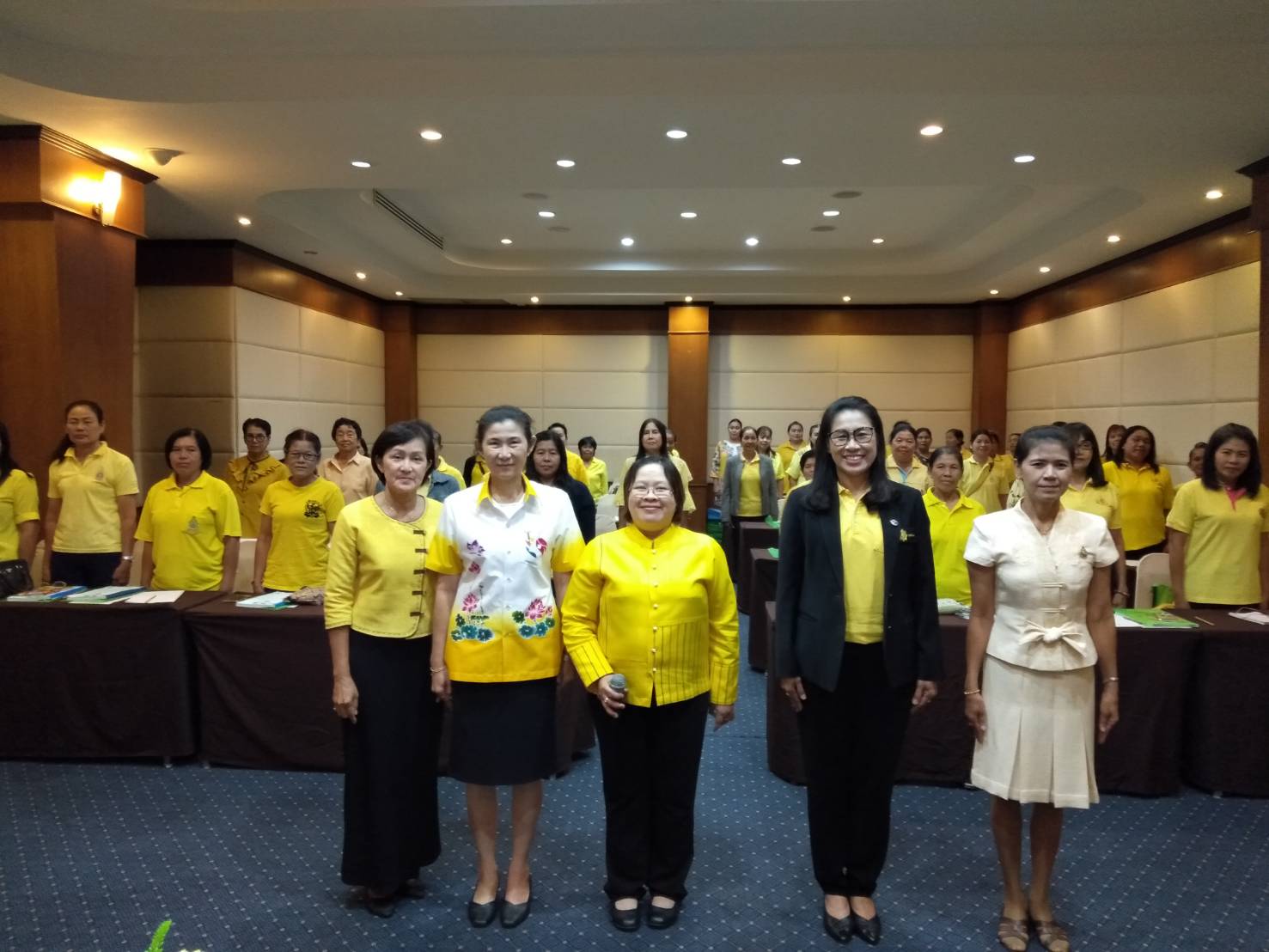 ราชบุรี “ประชุมเชิงปฏิบัติการคณะทำงานขับเคลื่อนกองทุนพัฒนาบทบาทสตรีฯ”