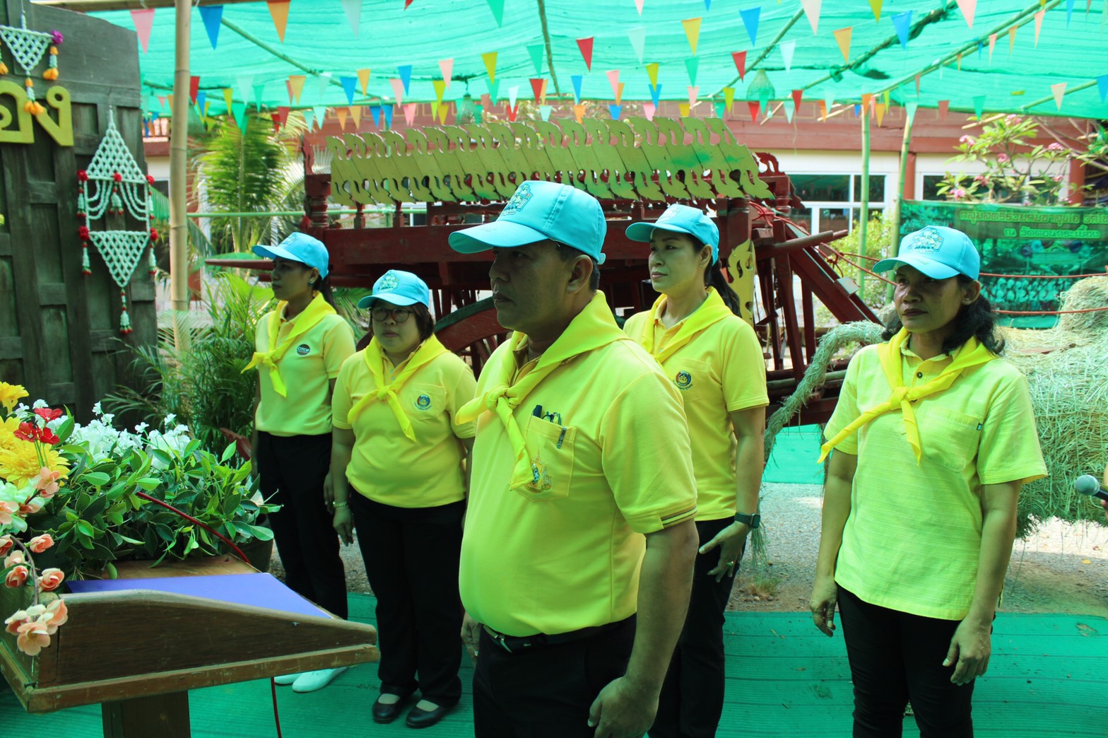 จังหวัดราชบุรีเปิดโครงการพัฒนาหมู่บ้านเศรษฐกิจพอเพียงเฉลิมพระเกียรติเนื่องในพระราชพิธีบรมราชาภิเษก