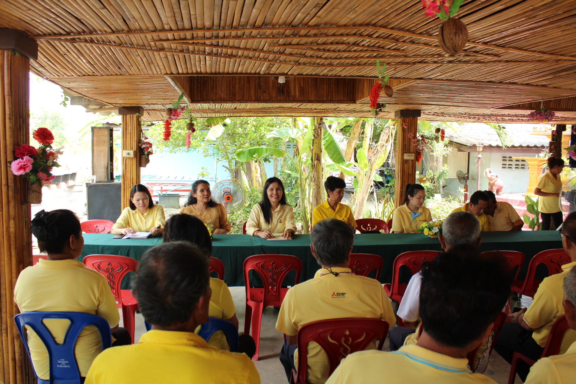 ผู้ตรวจราชการกรมการพัฒนาชุมชน ติดตามการดำเนินงาน ในพื้นที่อำเภอบางแพ