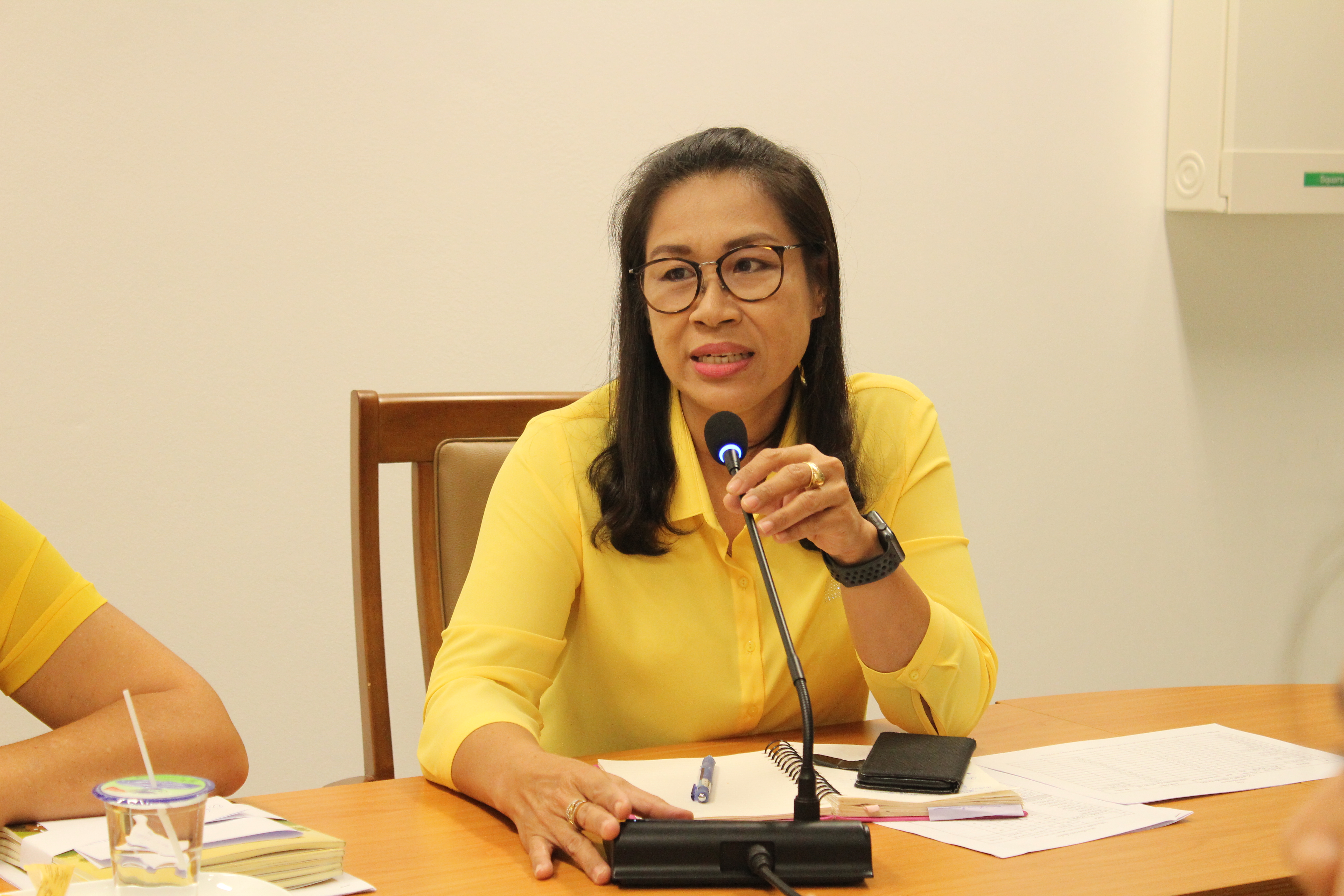 ประชุมโครงการพัฒนาหมู่บ้านเศรษฐกิจพอเพียง มั่นคง มั่งคั่ง ยั่งยืน เฉลิมพระเกียรติ