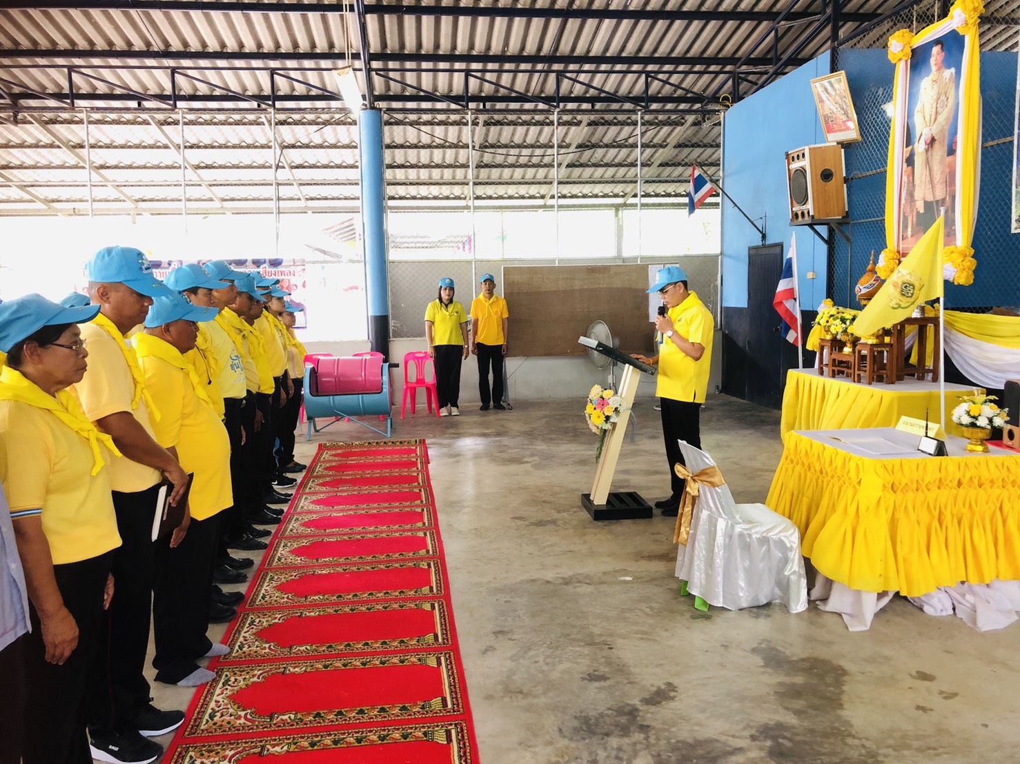 จังหวัดราชบุรีเปิดโครงการพัฒนาหมู่บ้านเศรษฐกิจพอเพียงเฉลิมพระเกียรติเนื่องในพระราชพิธีบรมราชาภิเษกพร้อมกันทั่วทั้งจังหวัด