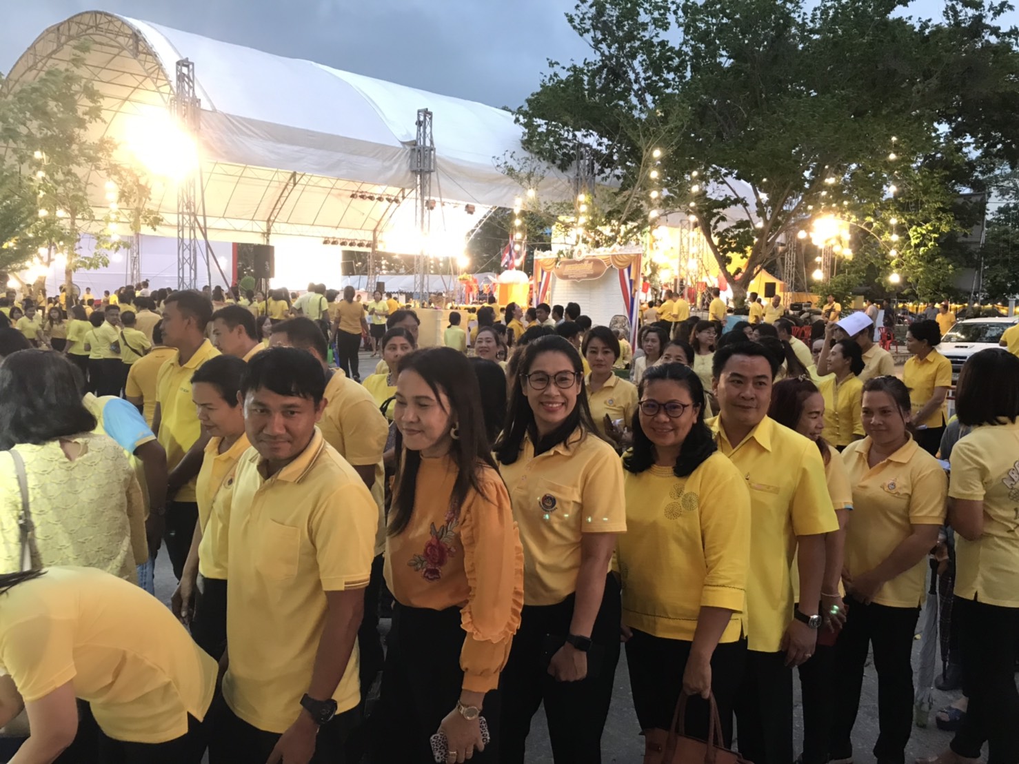 ราชบุรี “ร่วมงานมหรสพสมโภช เนื่องในงานพระราชพิธีบรมราชาภิเษก”