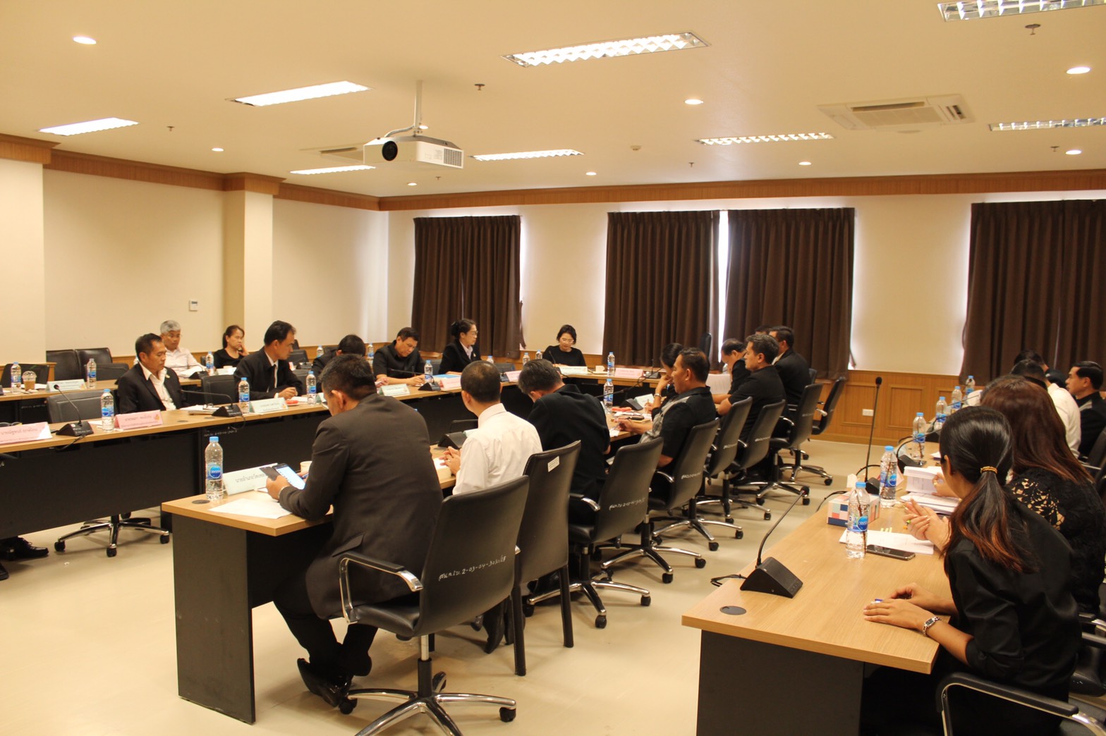 ราชบุรี จังหวัดราชบุรีประชุมหัวหน้าส่วนราชการสังกัดกระทรวงมหาดไทย