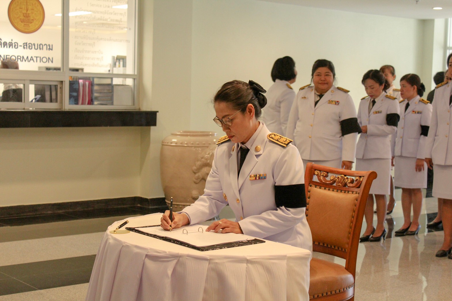 ราชบุรี “ร่วมลงนามแสดงความอาลัย พลเอก เปรม ติณสูลานนท์”