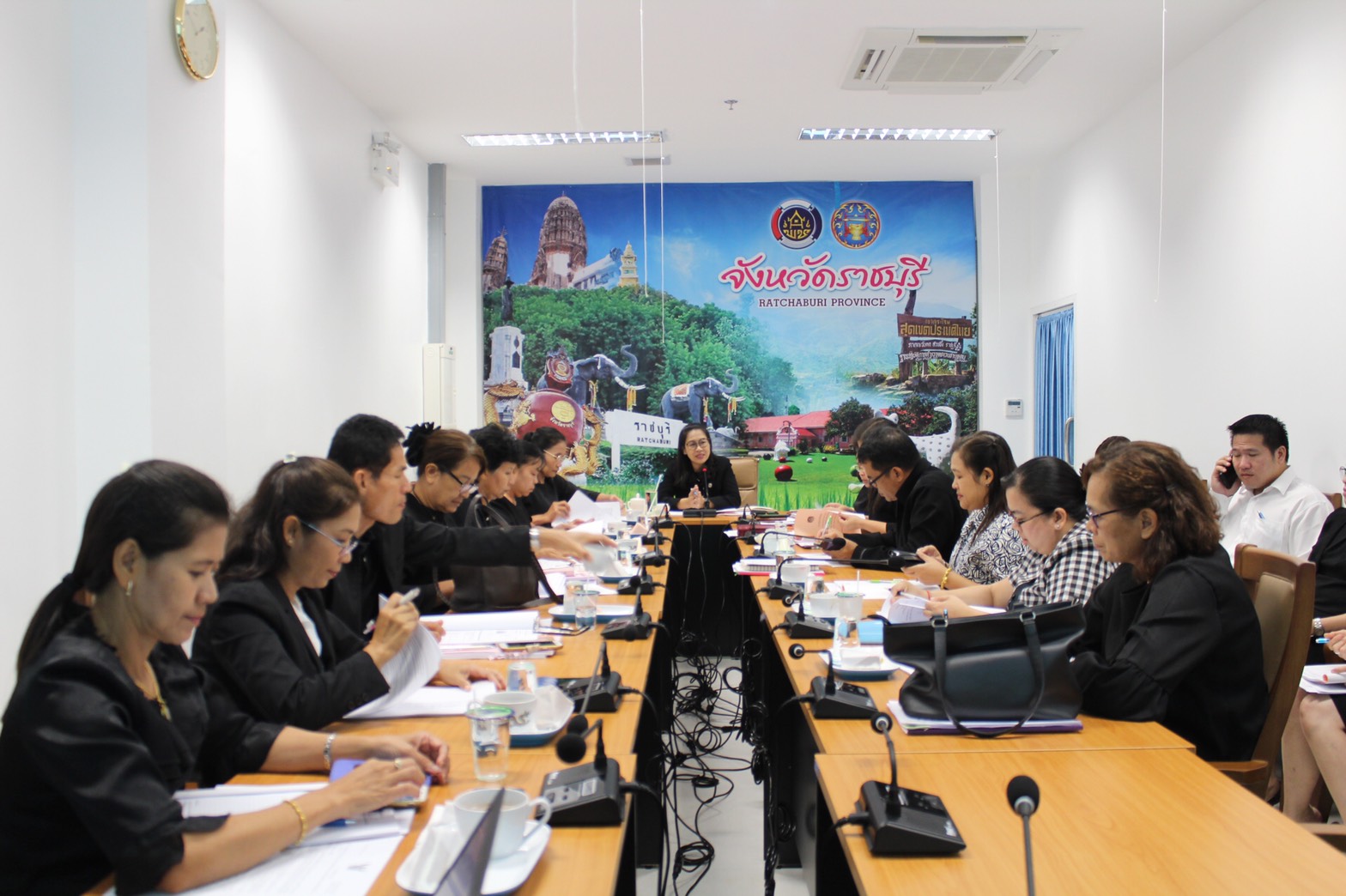 ราชบุรี ‘ประชุมสำนักงานพัฒนาชุมชนจังหวัดราชบุรี ครั้งที่3/2562 ประจำเดือน มิถุนายน 2562’