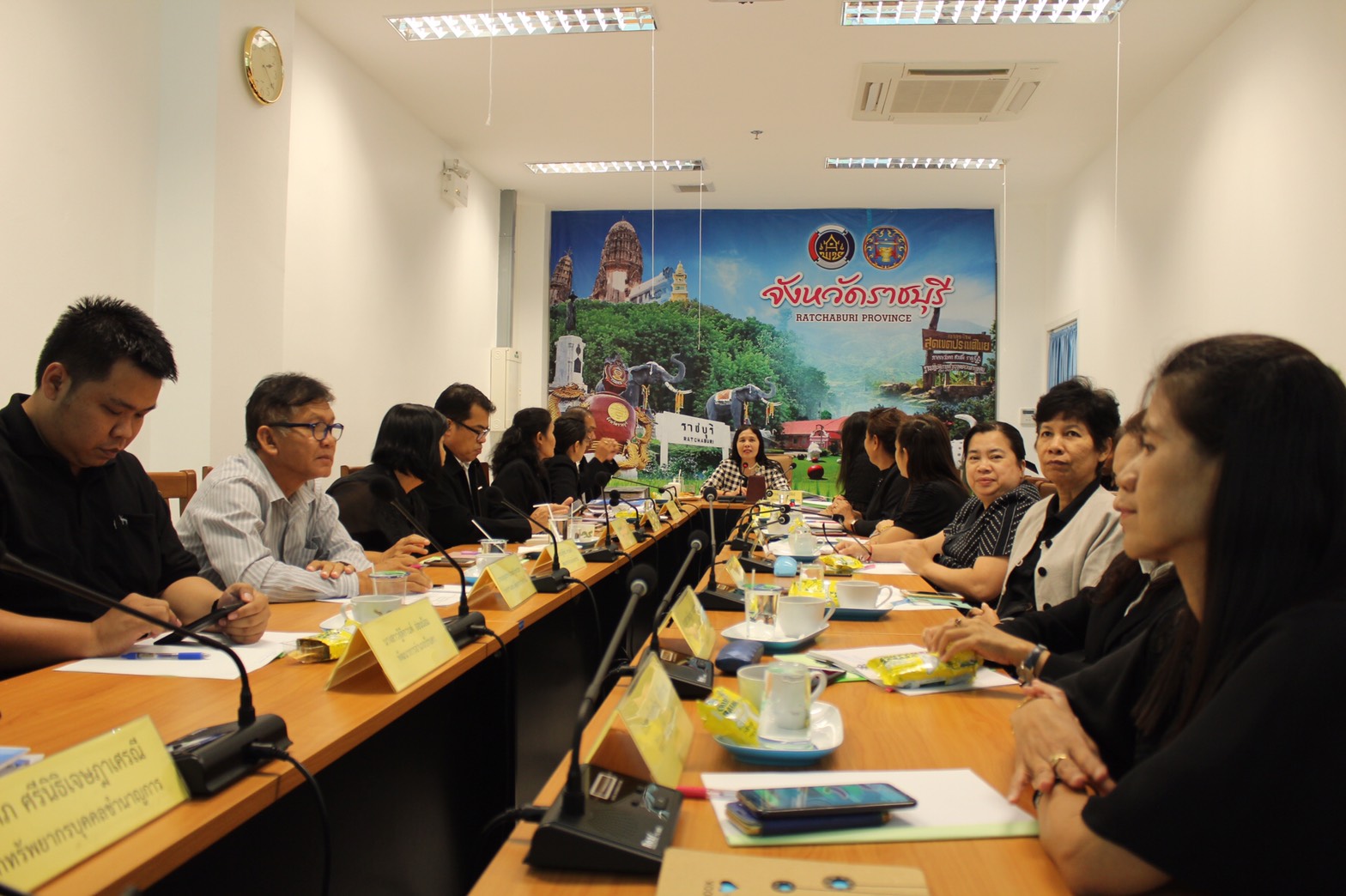 ผู้ตรวจราชการกรมการพัฒนาชุมชน ติดตามการดำเนินงานโครงการพัฒนาชุมชนใสสะอาด