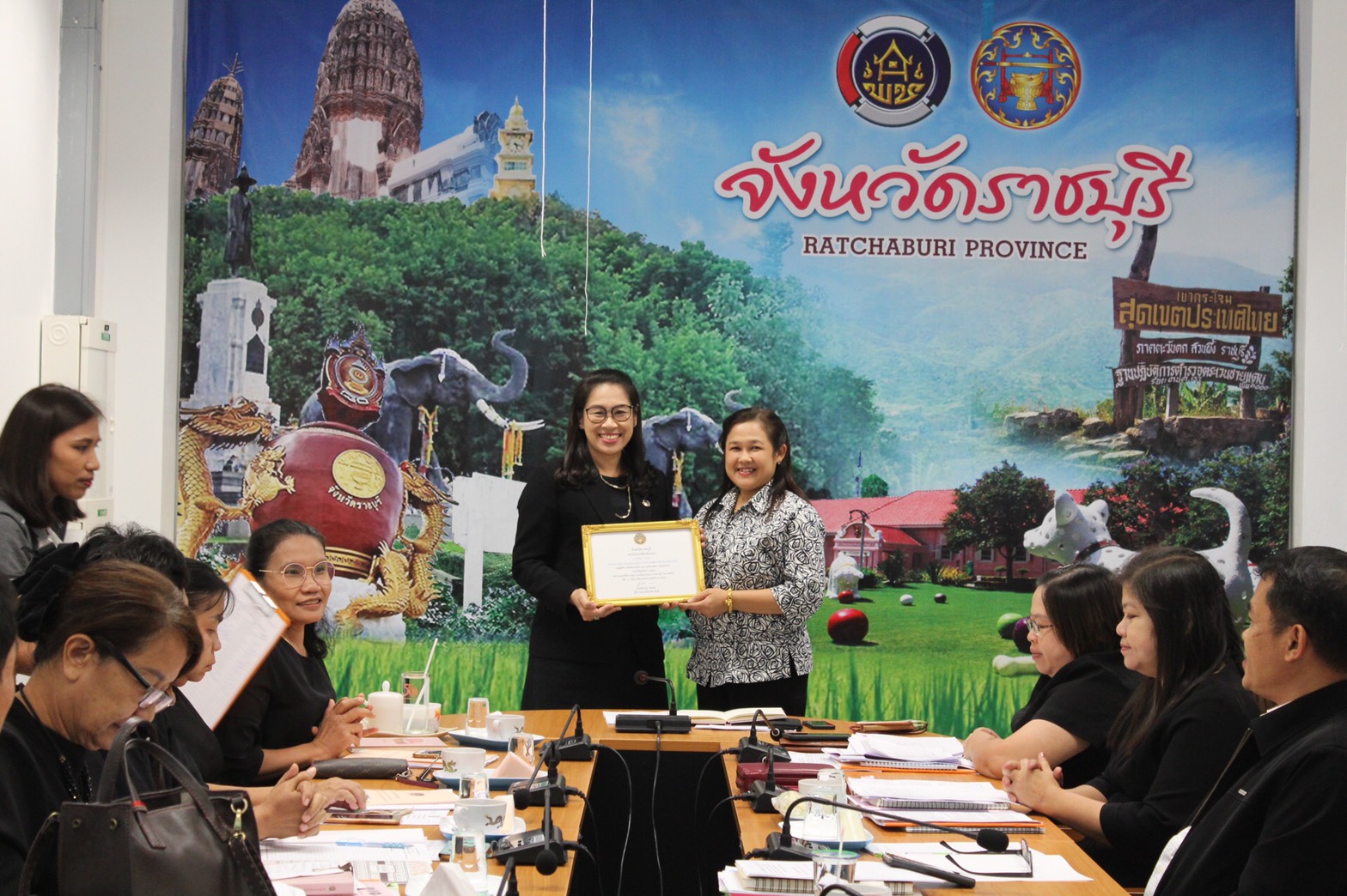 ราชบุรี ‘ประชุมสำนักงานพัฒนาชุมชนจังหวัดราชบุรี ครั้งที่3/2562 ประจำเดือน มิถุนายน 2562’