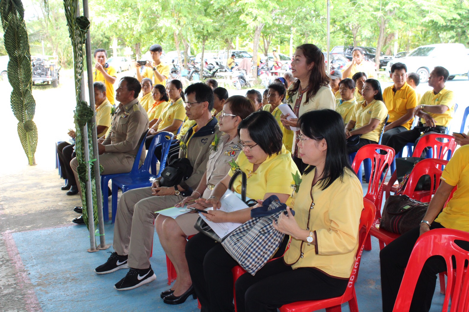 ราชบุรี  คัดสรรหมู่บ้านเศรษฐกิจพอเพียง “อยู่เย็น เป็นสุข” อำเภอวัดเพลง