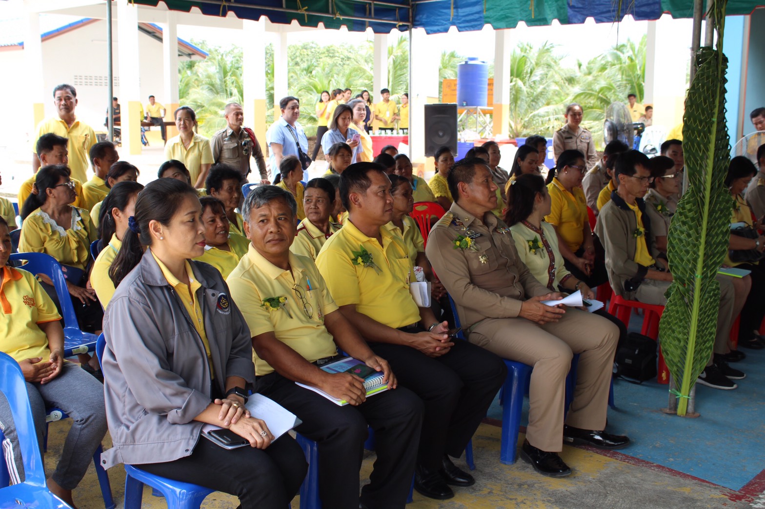 ราชบุรี  คัดสรรหมู่บ้านเศรษฐกิจพอเพียง “อยู่เย็น เป็นสุข” อำเภอวัดเพลง