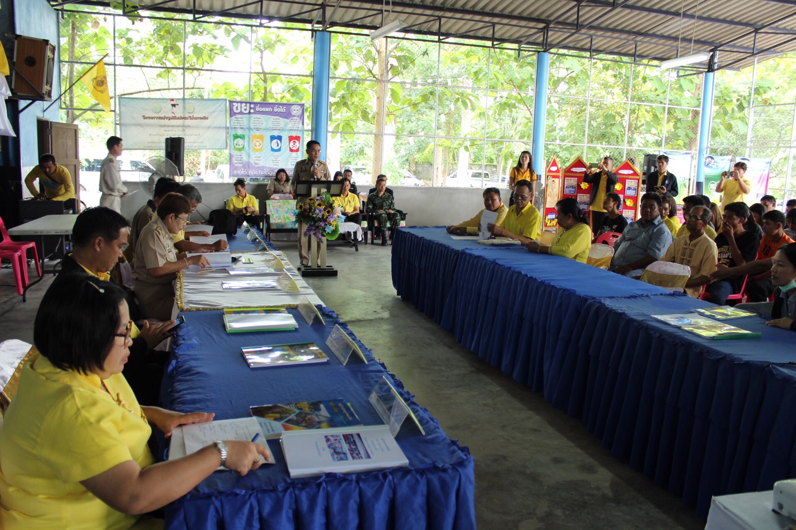 ราชบุรี  คัดสรรหมู่บ้านเศรษฐกิจพอเพียง “อยู่เย็น เป็นสุข” อำเภอบ้านคา