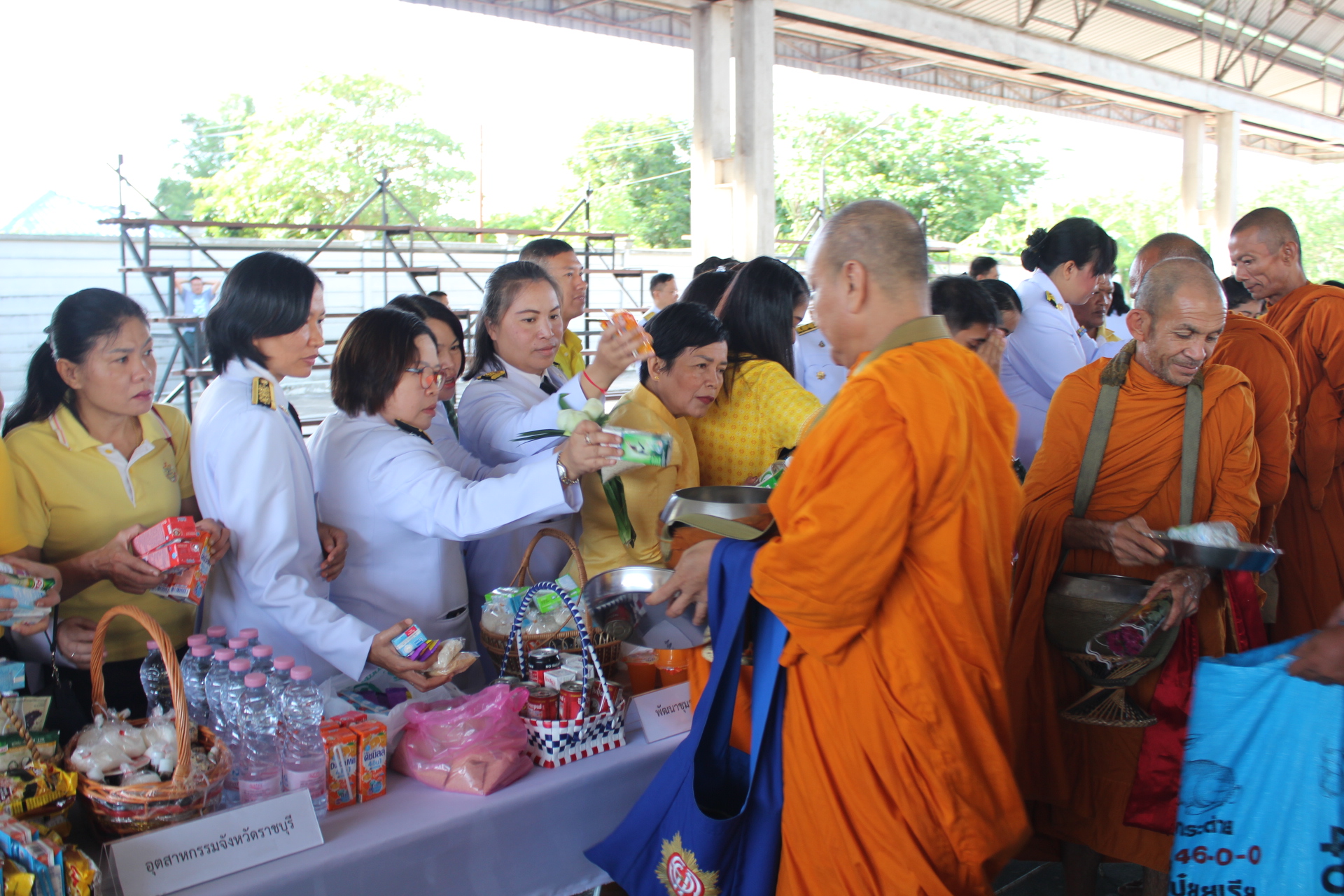 ราชบุรี ร่วมพิธีเฉลิมพระเกียรติสมเด็จพระนางเจ้าฯพระบรมราชินี