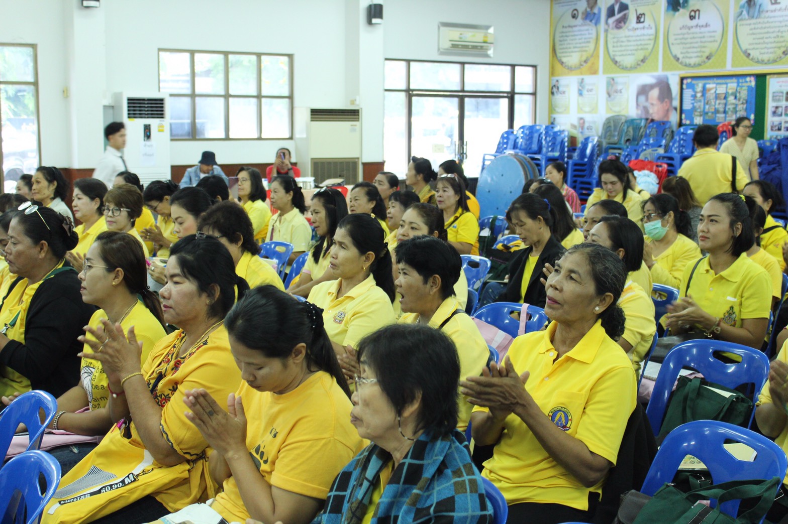 ราชบุรี “ร่วมกิจกรรม เปิดโครงการ เสริมทักษะอาชีพผู้นำสตรีสู่ความเป็นมืออาชีพ”