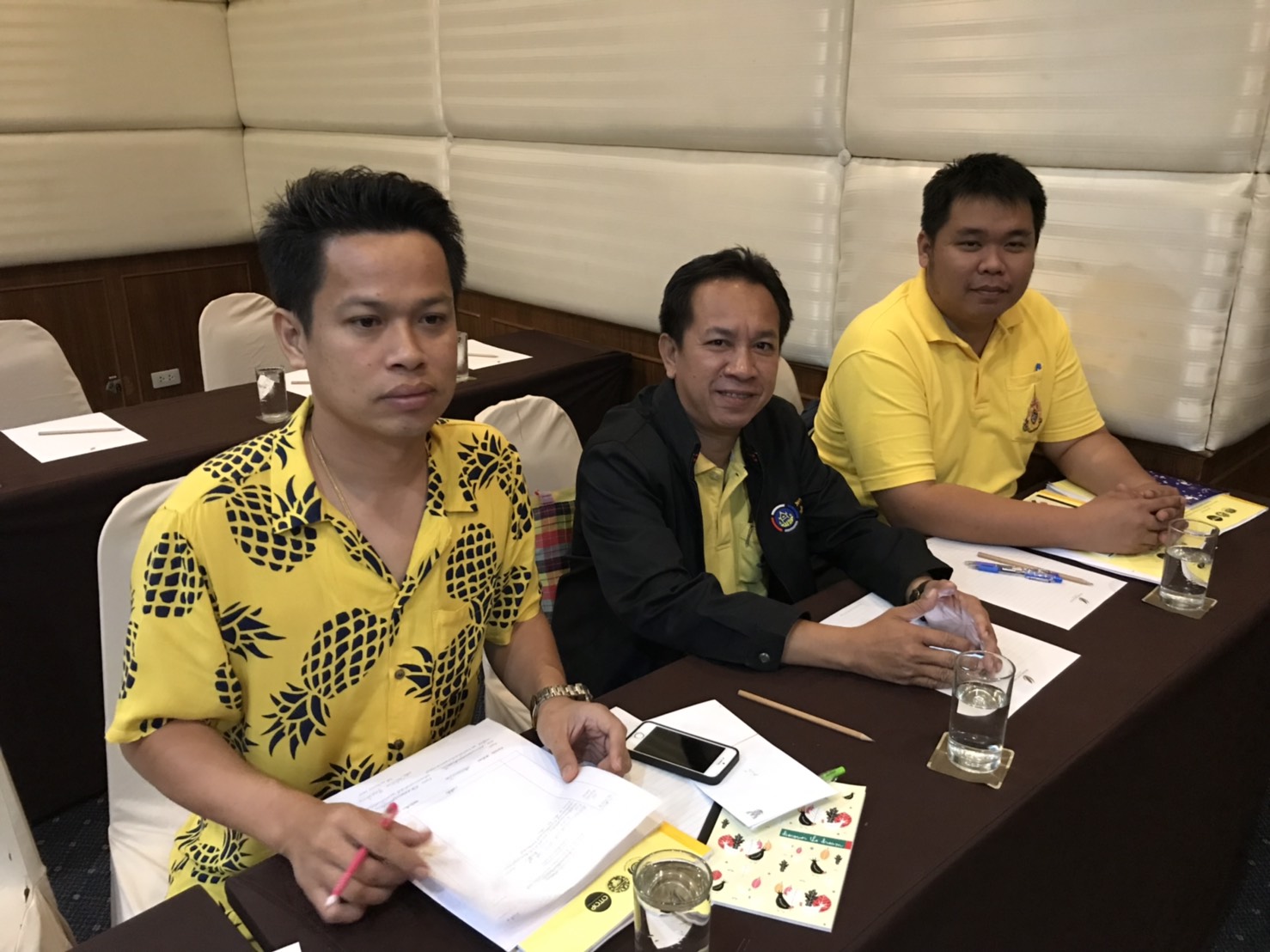 ราชบุรี “ขับเคลื่อนโครงการ OTOP เคลื่อนที่ (OTOP Mobile)”