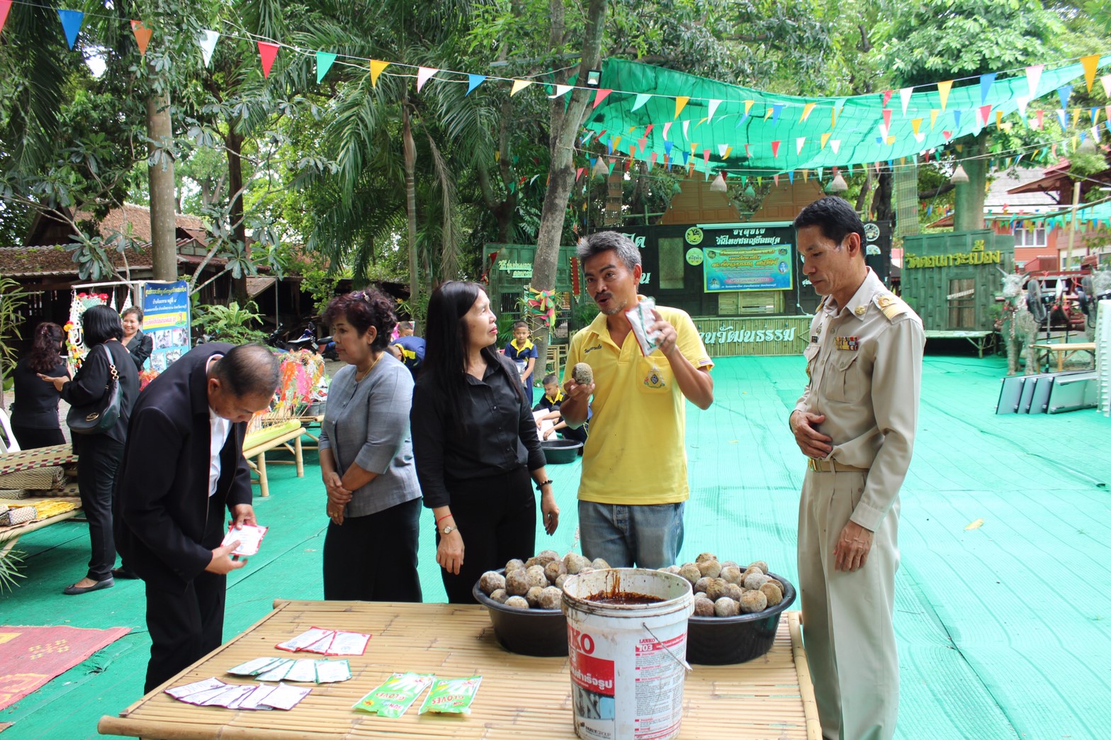 ราชบุรี  “ประกวดข้าราชการดีเด่น (พัฒนาการอำเภอ)”