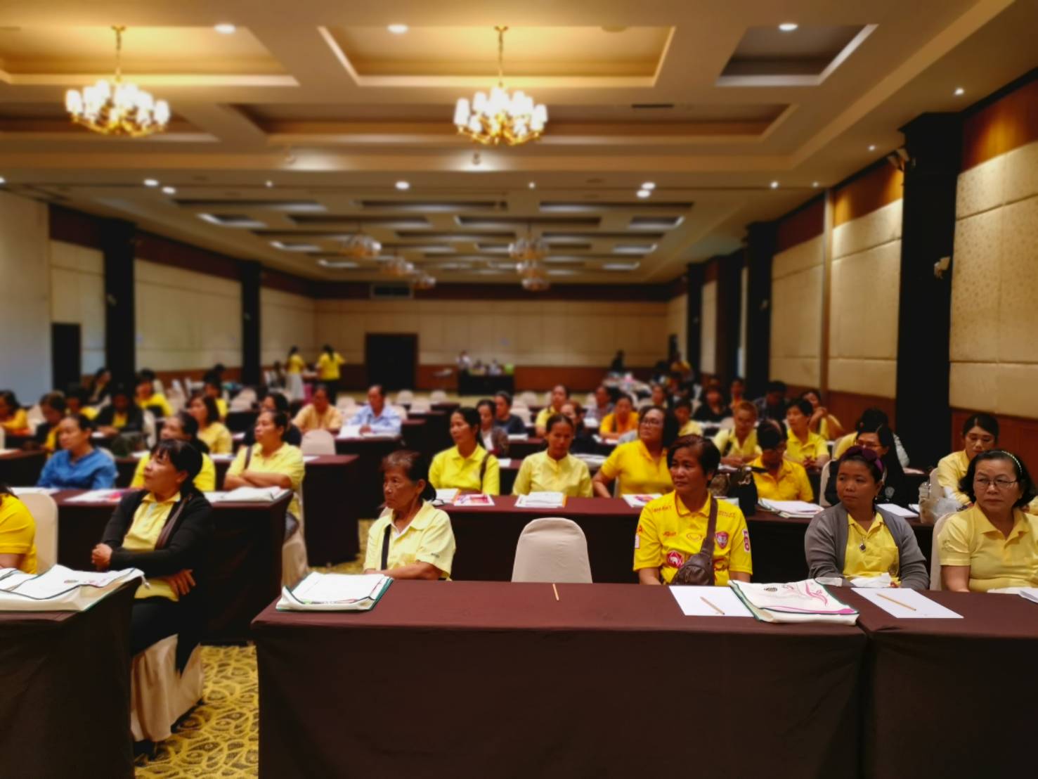 ราชบุรี”ประชุมเชิงปฏิบัติการการบริหารจัดการหนี้ค้างชำระกองทุนพัฒนาบทบาทสตรี”