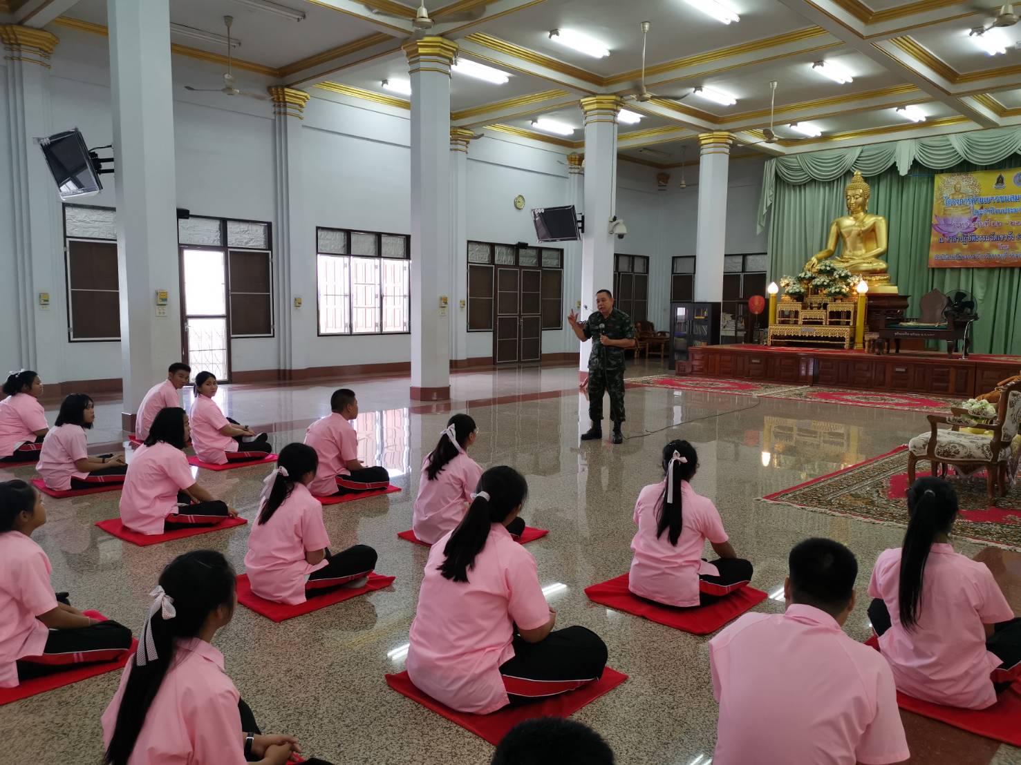 พช.ราชบุรี “ร่วมพิธีเปิดโครงการค่ายเยาวชนสมานฉันท์จังหวัดราชบุรี”