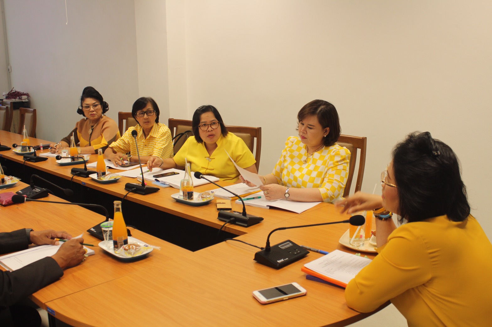 ราชบุรี”ประชุมคณะอนุกรรมการบริหารกองทุนพัฒนาบทบาทสตรีจังหวัดราชบุรี ครั้งที่ 5 / 2562″