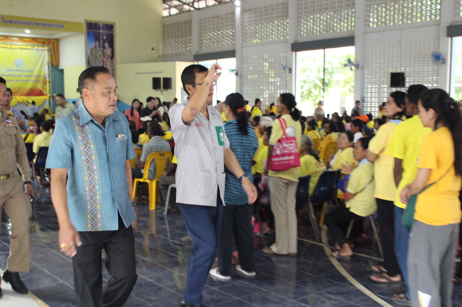 ราชบุรี “โครงการคลีนิคเกษตรเคลื่อนที่เฉลิมพระเกียรติและโครงการจังหวัดเคลื่อนที่”