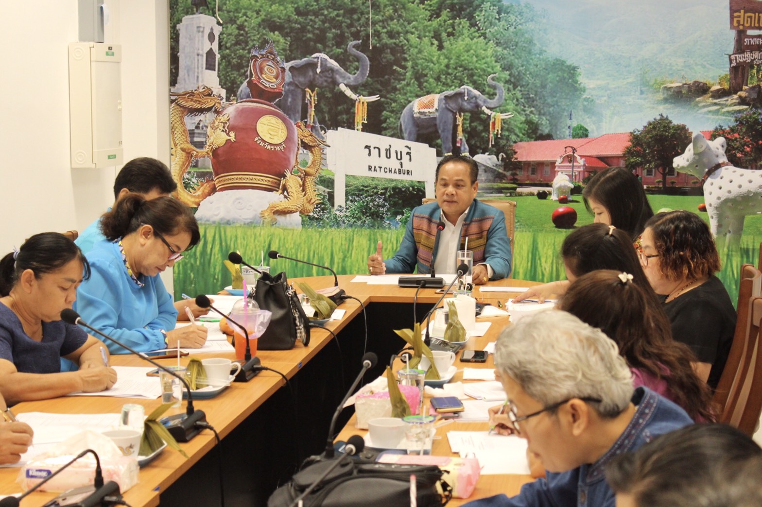 ราชบุรี ประชุมสำนักงานพัฒนาชุมชนจังหวัดราชบุรี ครั้งที่ 6/2562