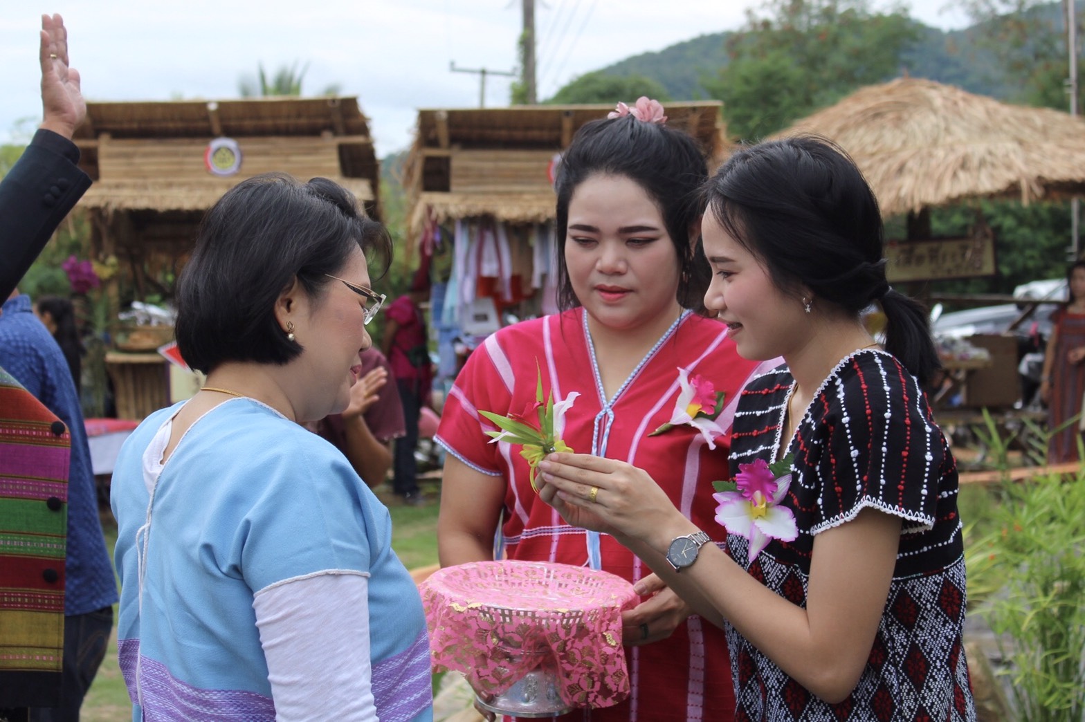 ราชบุรี “เปิดตัวหมู่บ้านท่องเที่ยวโดยชุมชน บ้านบึงใต้”