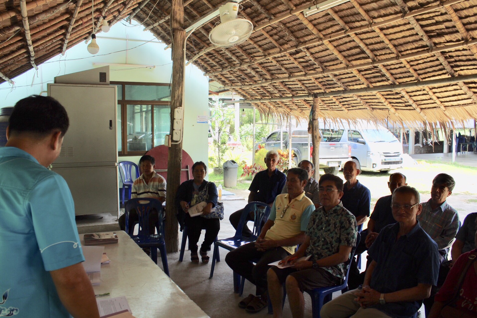 ราชบุรี “ติดตามการดำเนินโครงการจัดตั้งโรงเรียนเศรษฐกิจพอเพียง บ้านเหล่ามะละกอ”