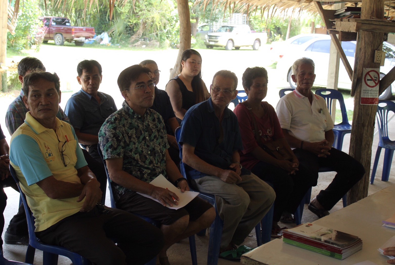 ราชบุรี “ติดตามการดำเนินโครงการจัดตั้งโรงเรียนเศรษฐกิจพอเพียง บ้านเหล่ามะละกอ”