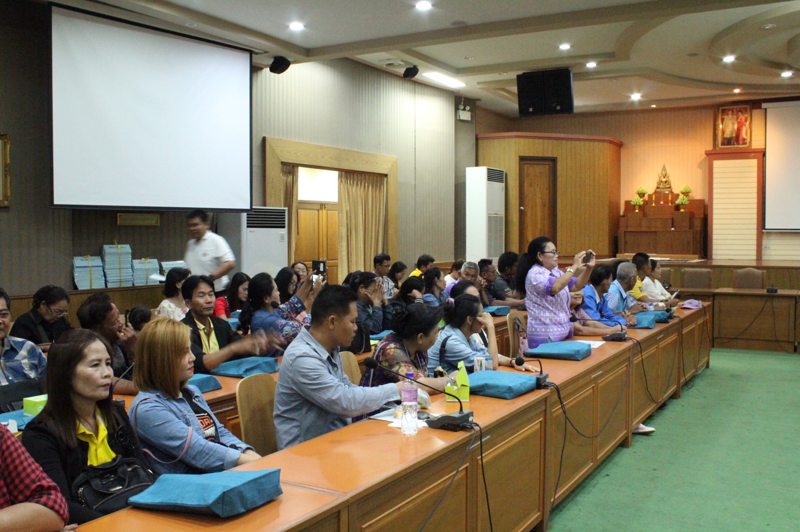 ราชบุรี”สัมนาเพิ่มศักยภาพและประชาสัมพันธ์ชุมชนท่องเที่ยว OTOP นวัตวิถี “