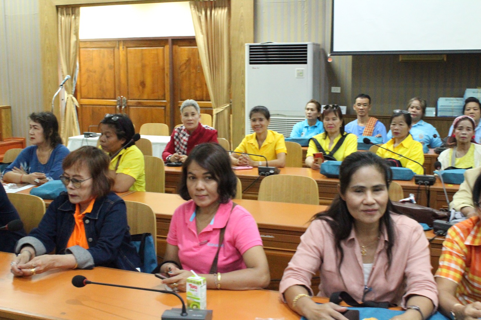 ราชบุรี”สัมนาเพิ่มศักยภาพและประชาสัมพันธ์ชุมชนท่องเที่ยว OTOP นวัตวิถี “