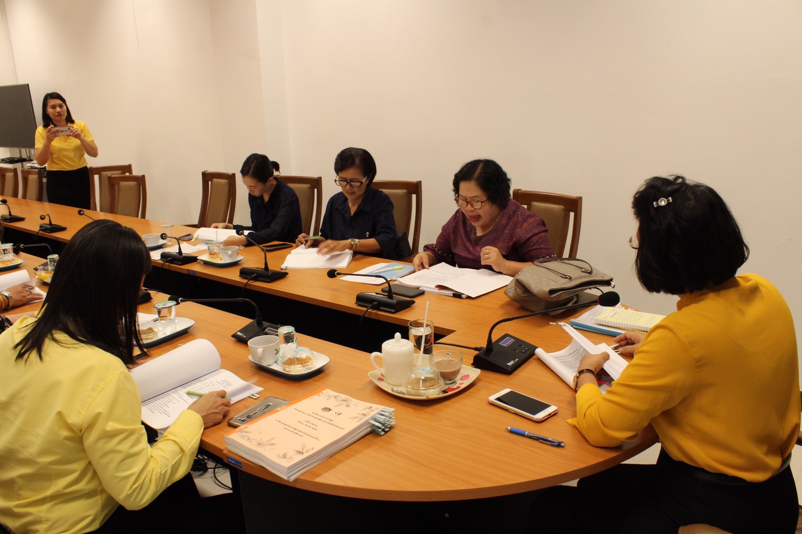 ราชบุรี”ประชุมคณะอนุกรรมการบริหารกองทุนพัฒนาบทบาทสตรีจังหวัดราชบุรี ครั้งที่ 6 / 2562″