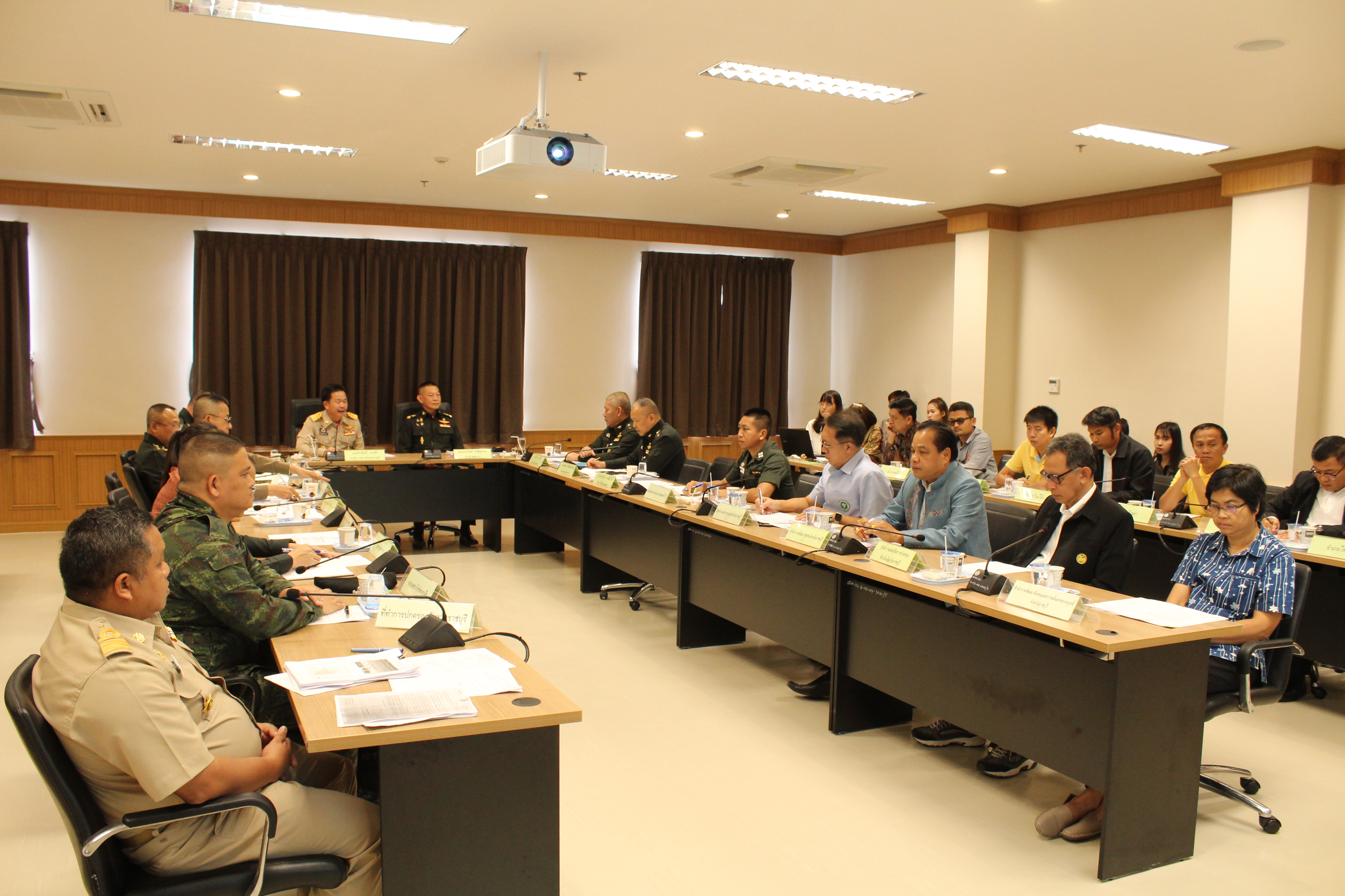 ประชุมเข้ารับการตรวจเยี่ยมของคณะสำนักงานเลขานุการคณะกรรมการพัฒนาเพื่อความมั่นคงในระดับพื้นที่ ในเขตกองทัพภาคที่ 1