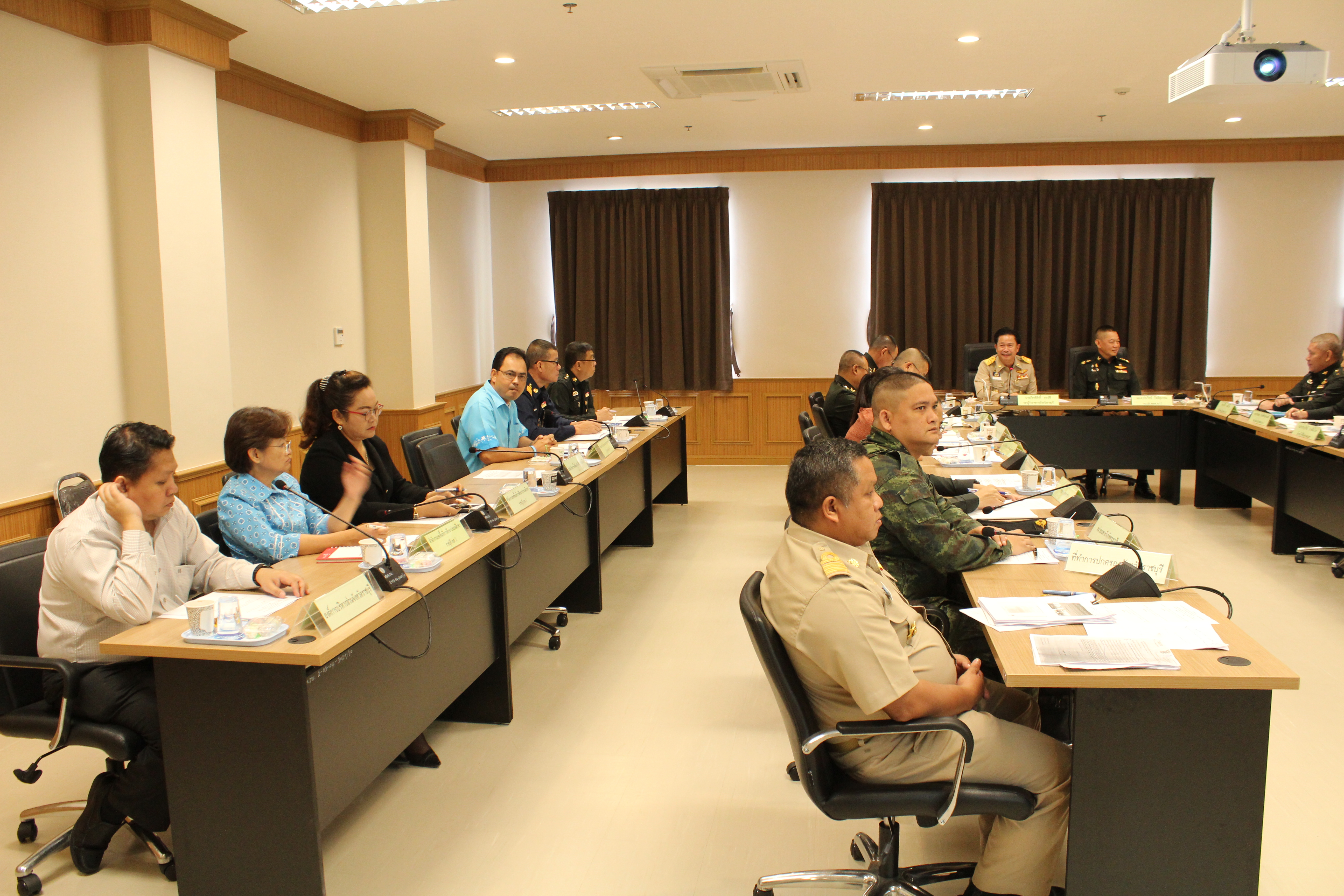 ประชุมเข้ารับการตรวจเยี่ยมของคณะสำนักงานเลขานุการคณะกรรมการพัฒนาเพื่อความมั่นคงในระดับพื้นที่ ในเขตกองทัพภาคที่ 1