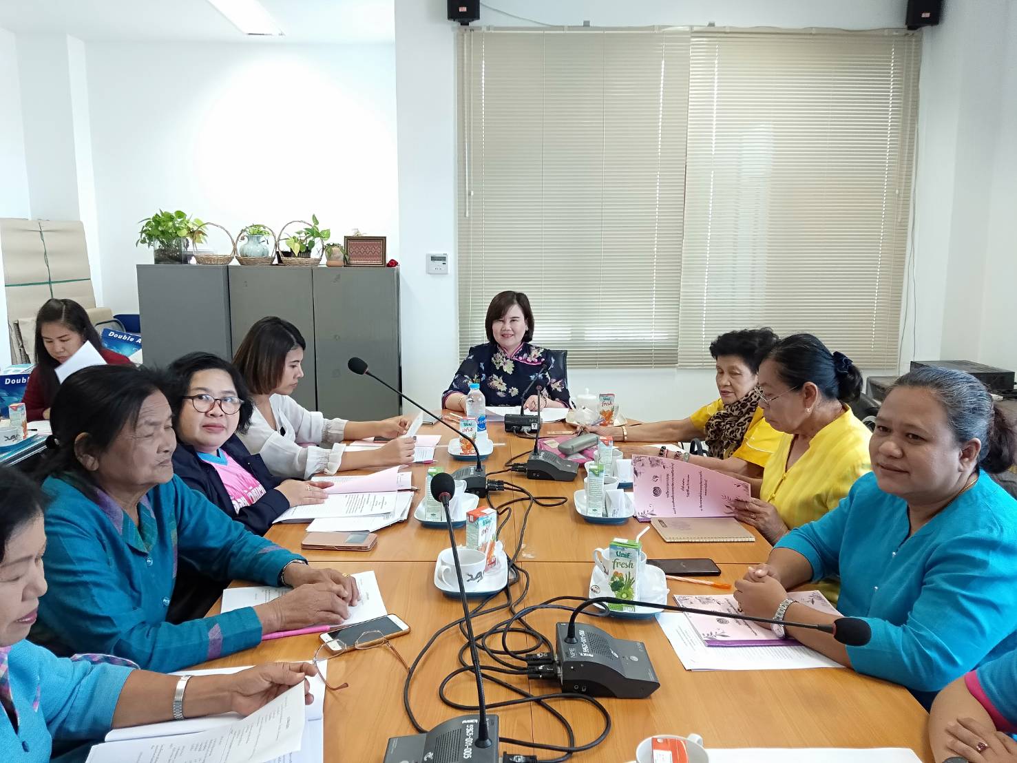 ราชบุรี ประชุมคณะทำงานขับเคลื่อนกองทุนพัฒนาบทบาทสตรี ครั้งที่ 2/2563