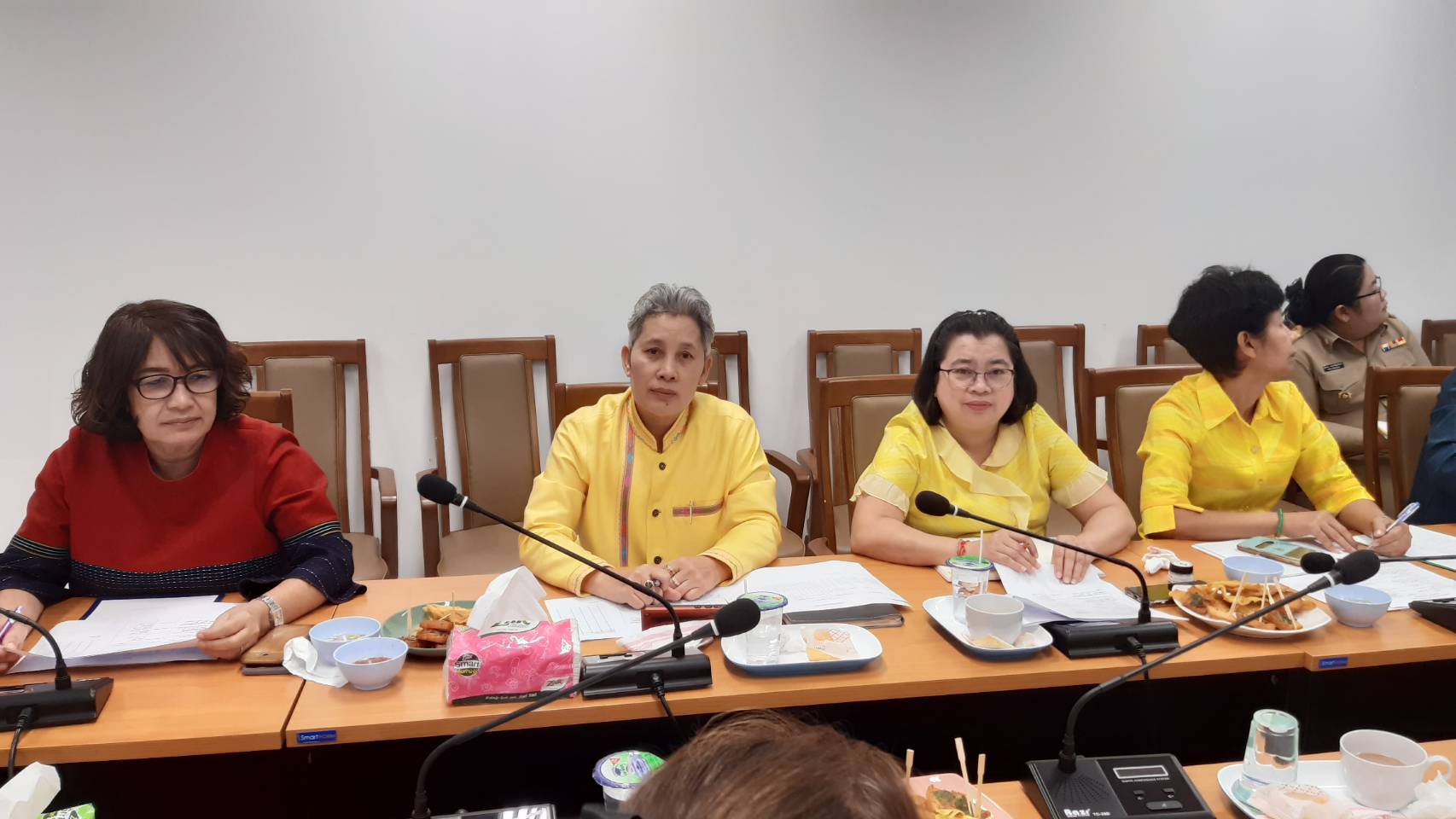 ราชบุรีประชุมนโยบายเร่งด่วนการจัดทำคำของบประมาณรายจ่าย ปี 2564