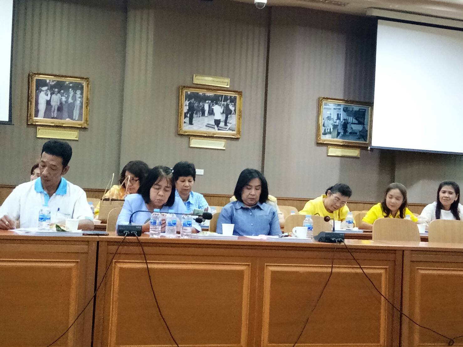 ราชบุรีประชุมให้ความช่วยเหลือผู้มีรายได้น้อย