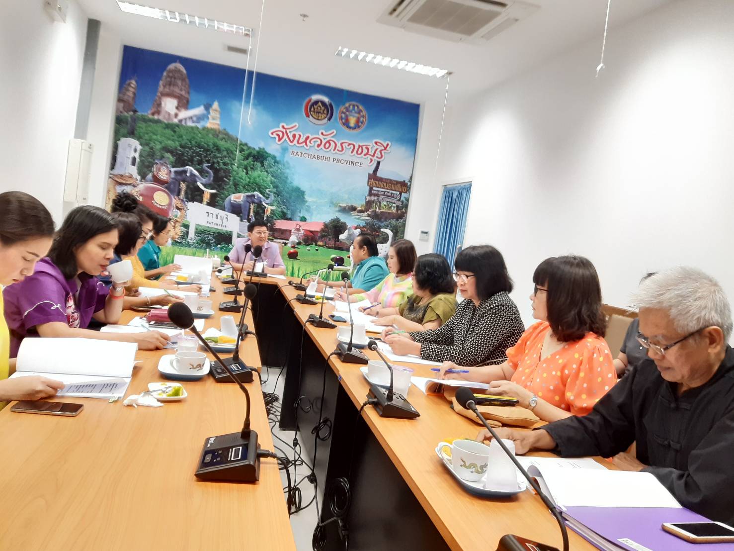 ราชบุรี “ประชุมคณะอนุกรรมการบริหารกองทุนพัฒนาบทบาทสตรี ครั้งที่ 2/2563”