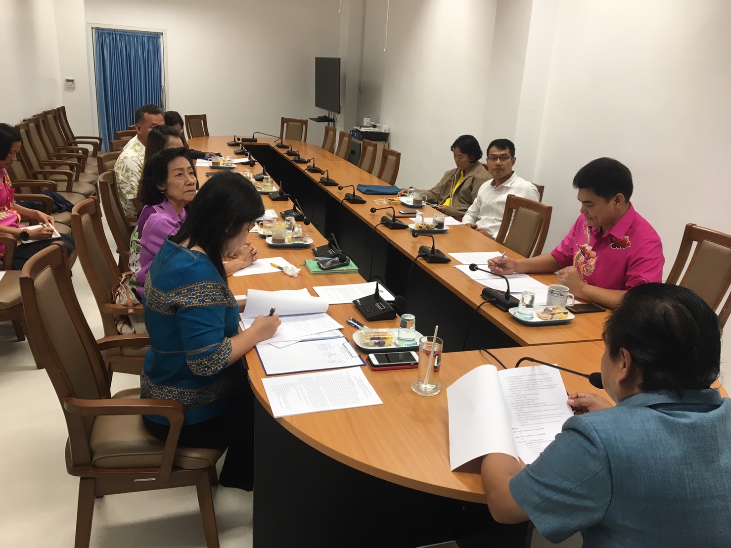 ราชบุรี “ประชุมทีมผู้นำอาสาพัฒนาบ้านเกิดจังหวัดราชบุรี ครั้งที่ 1/2563”