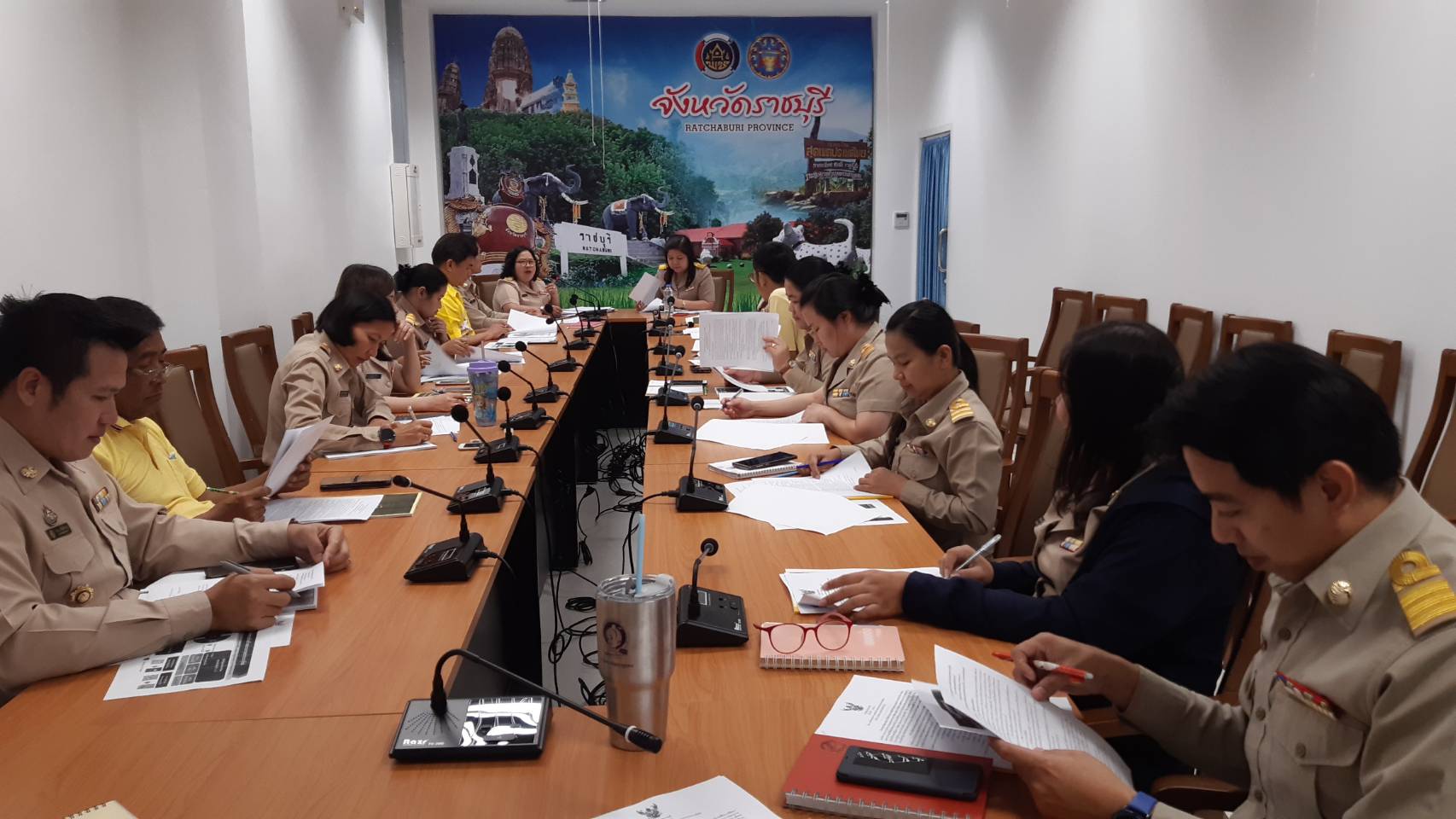 ราชบุรี ประชุมคณะทำงานเสริมสร้างสมรรถนะบุคลากรบรรจุใหม่