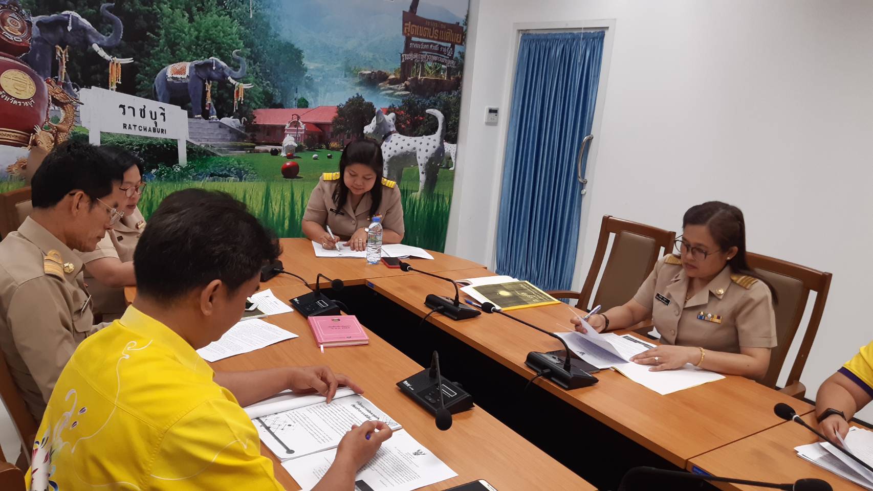 ราชบุรี ประชุมคณะทำงานเสริมสร้างสมรรถนะบุคลากรบรรจุใหม่